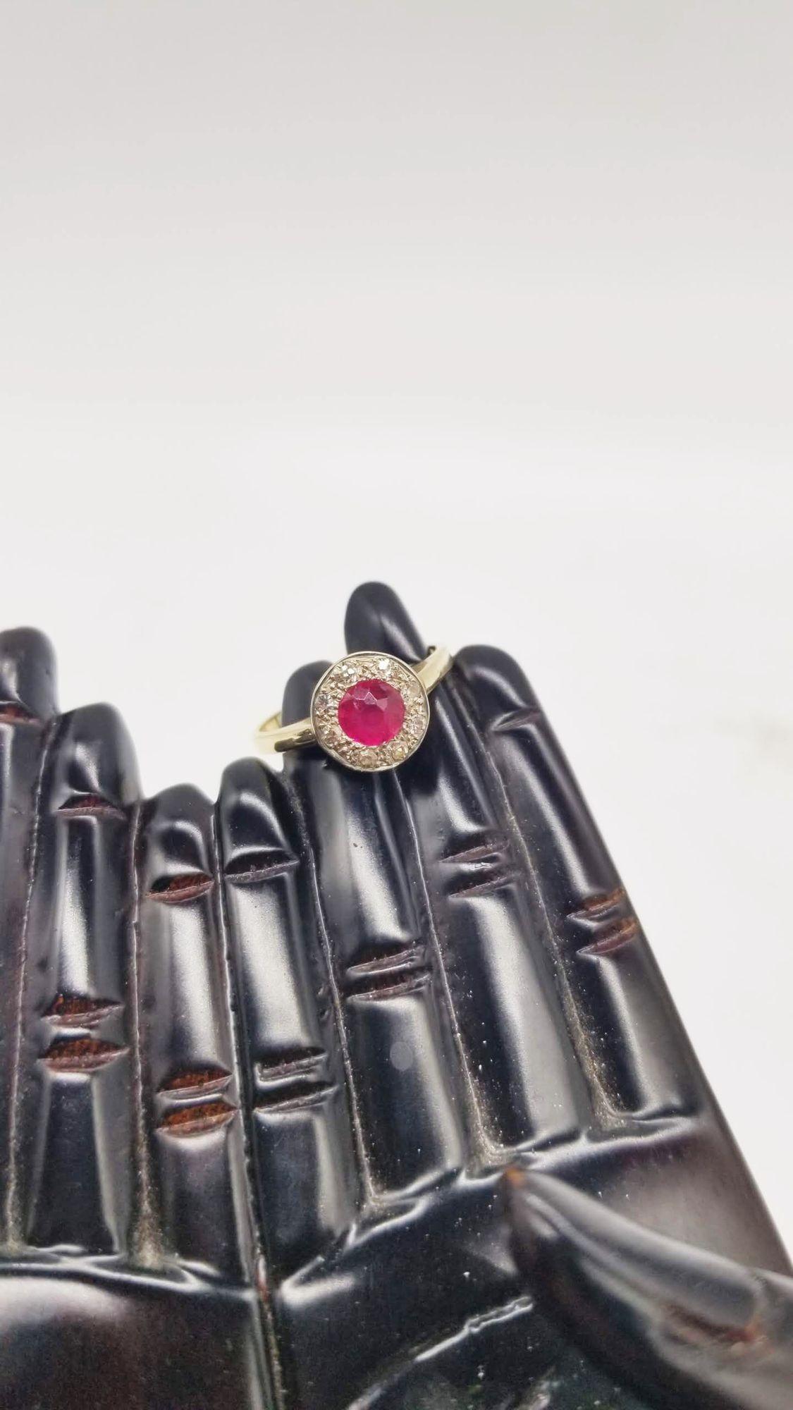20th Century 14K Yellow Gold, Ruby and Diamond Pendant Ring Size 7 For Sale