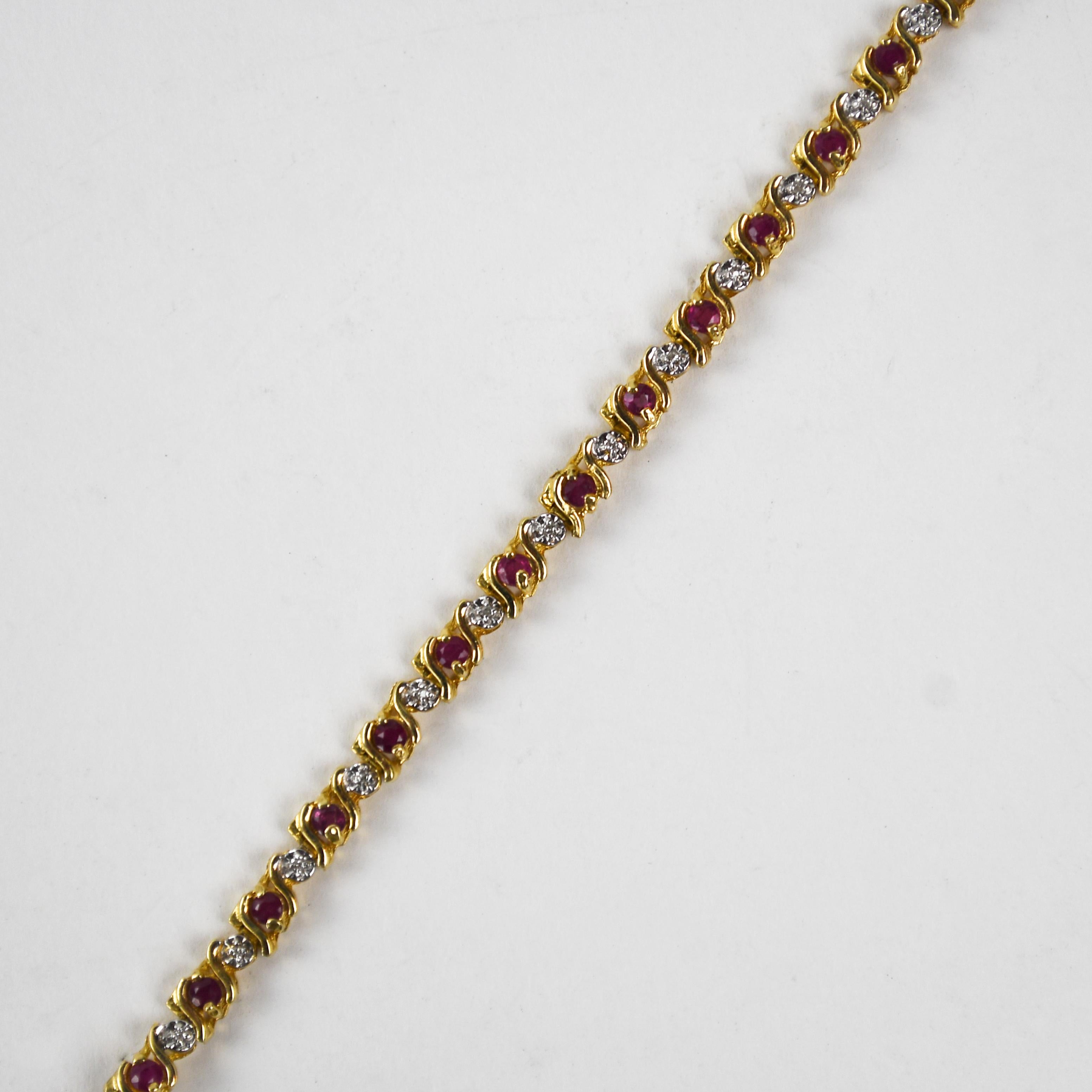 14K Yellow Gold Ruby and Diamond Tennis Bracelet 7.8g In Excellent Condition For Sale In Laguna Beach, CA