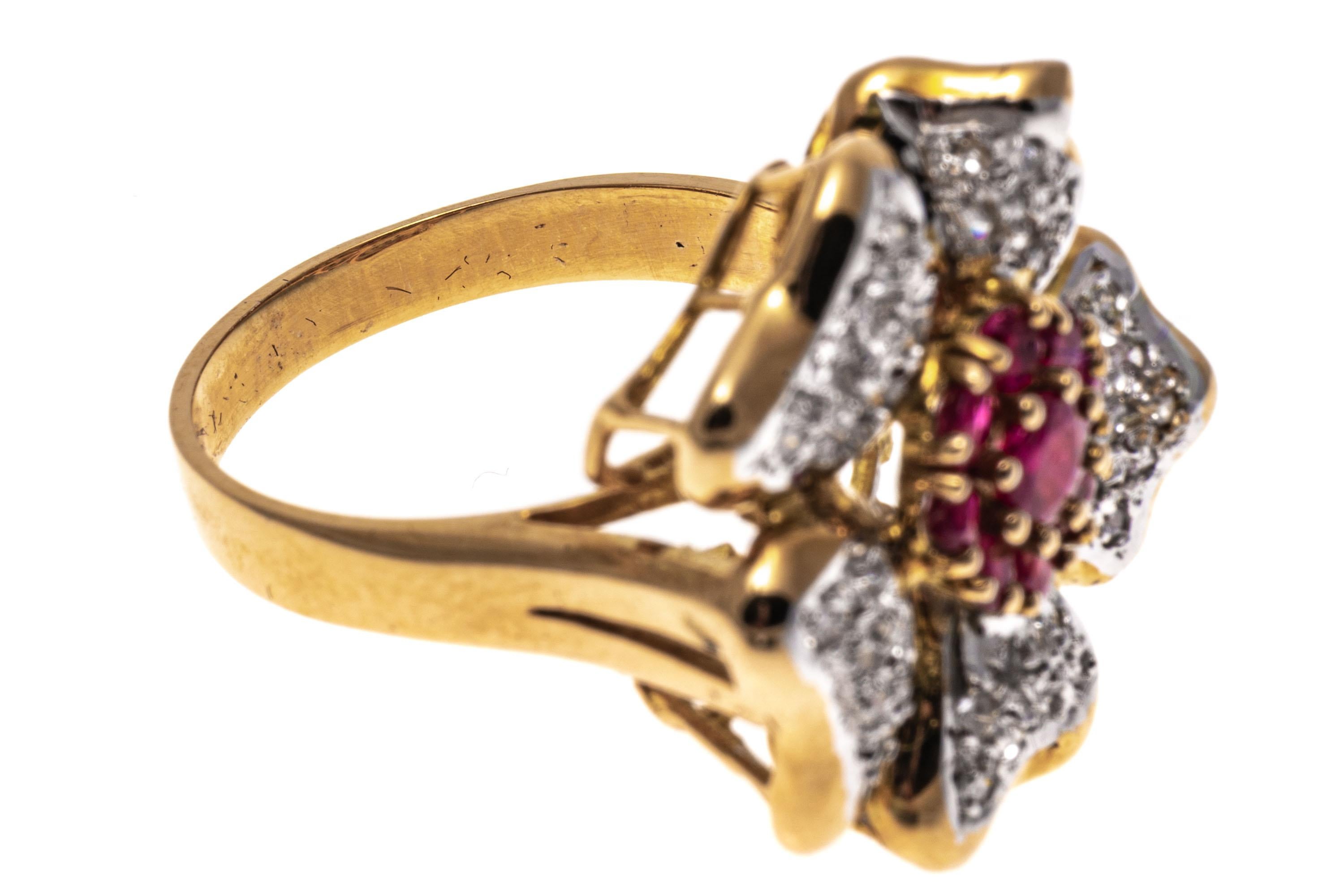 14k Yellow Gold Ruby and Pave Diamond Flower Motif Ring In Good Condition For Sale In Southport, CT