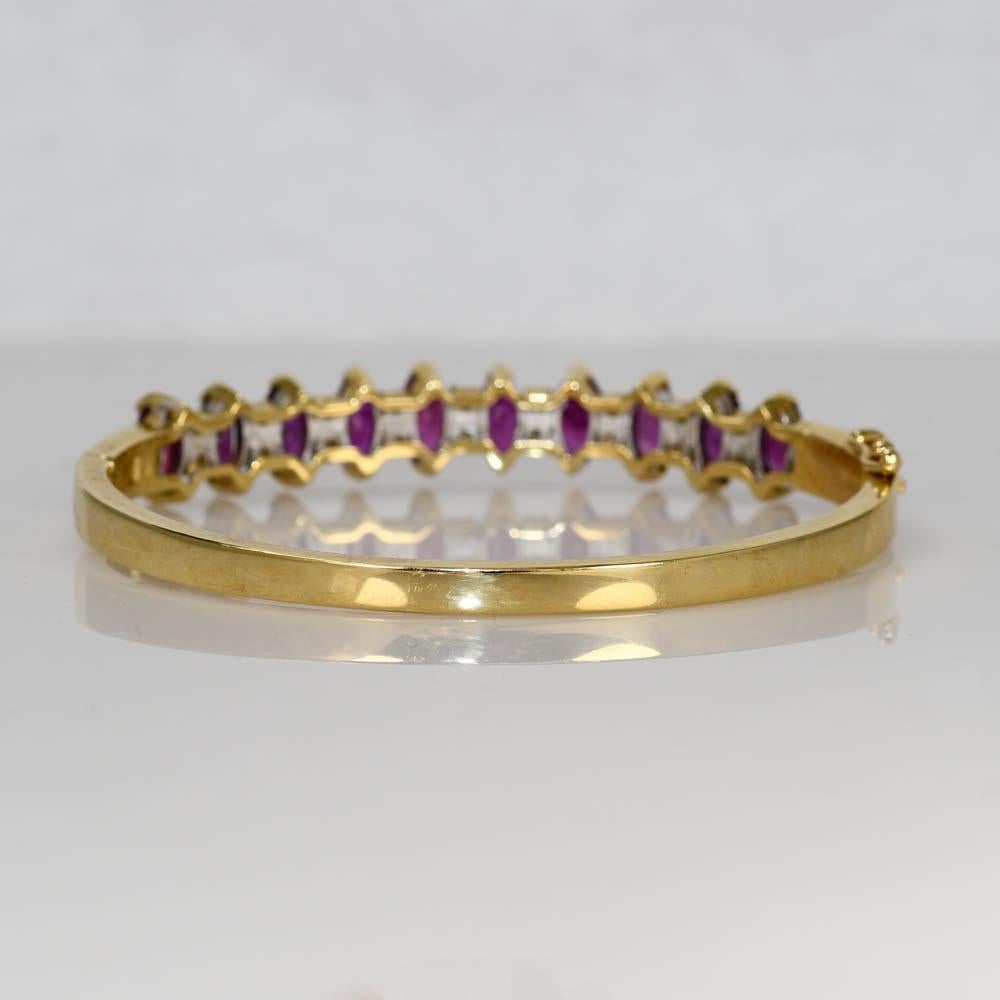 14K Yellow Gold Ruby & Diamond Bangle Bracelet, 17.8g, 3.00tcw For Sale 1