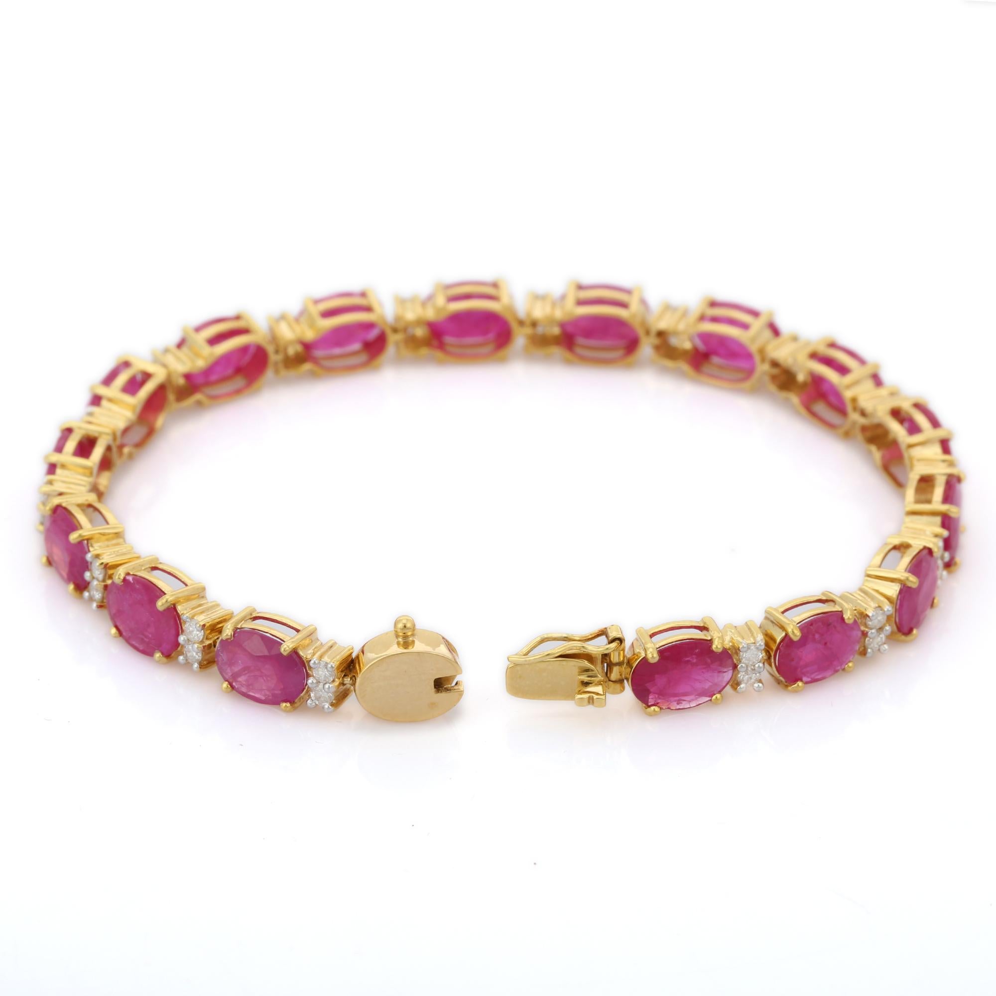 Bracelet en or jaune 14 carats avec rubis et diamants Neuf - En vente à Houston, TX