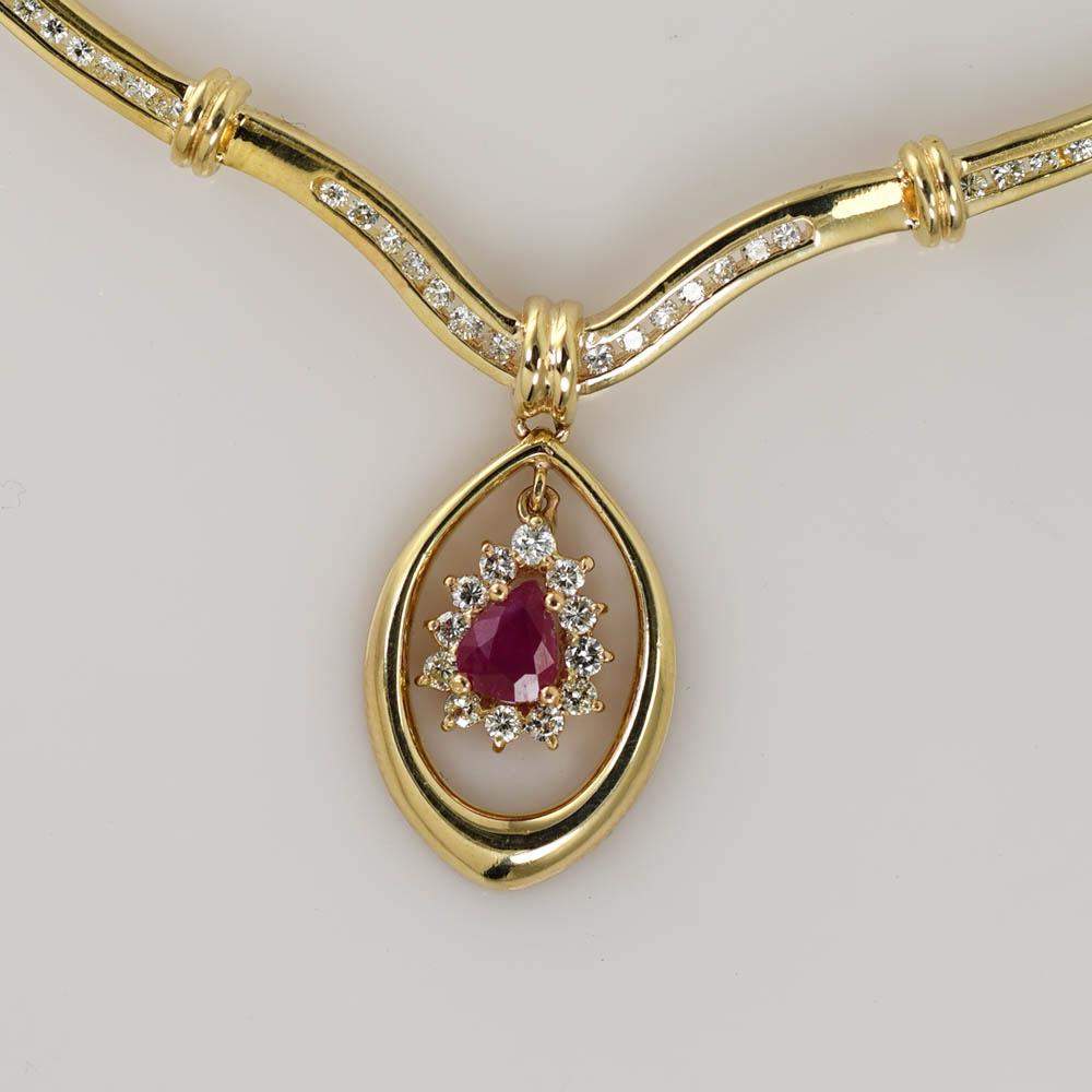 Halskette aus 14 Karat Gelbgold mit Rubin und Diamant .50 Karat Rubin, .50TDW im Zustand „Hervorragend“ im Angebot in Laguna Beach, CA
