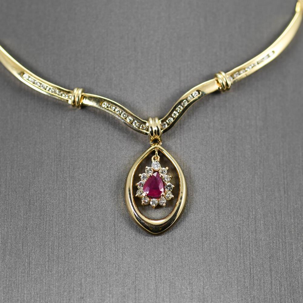 Halskette aus 14 Karat Gelbgold mit Rubin und Diamant .50 Karat Rubin, .50TDW im Angebot 3