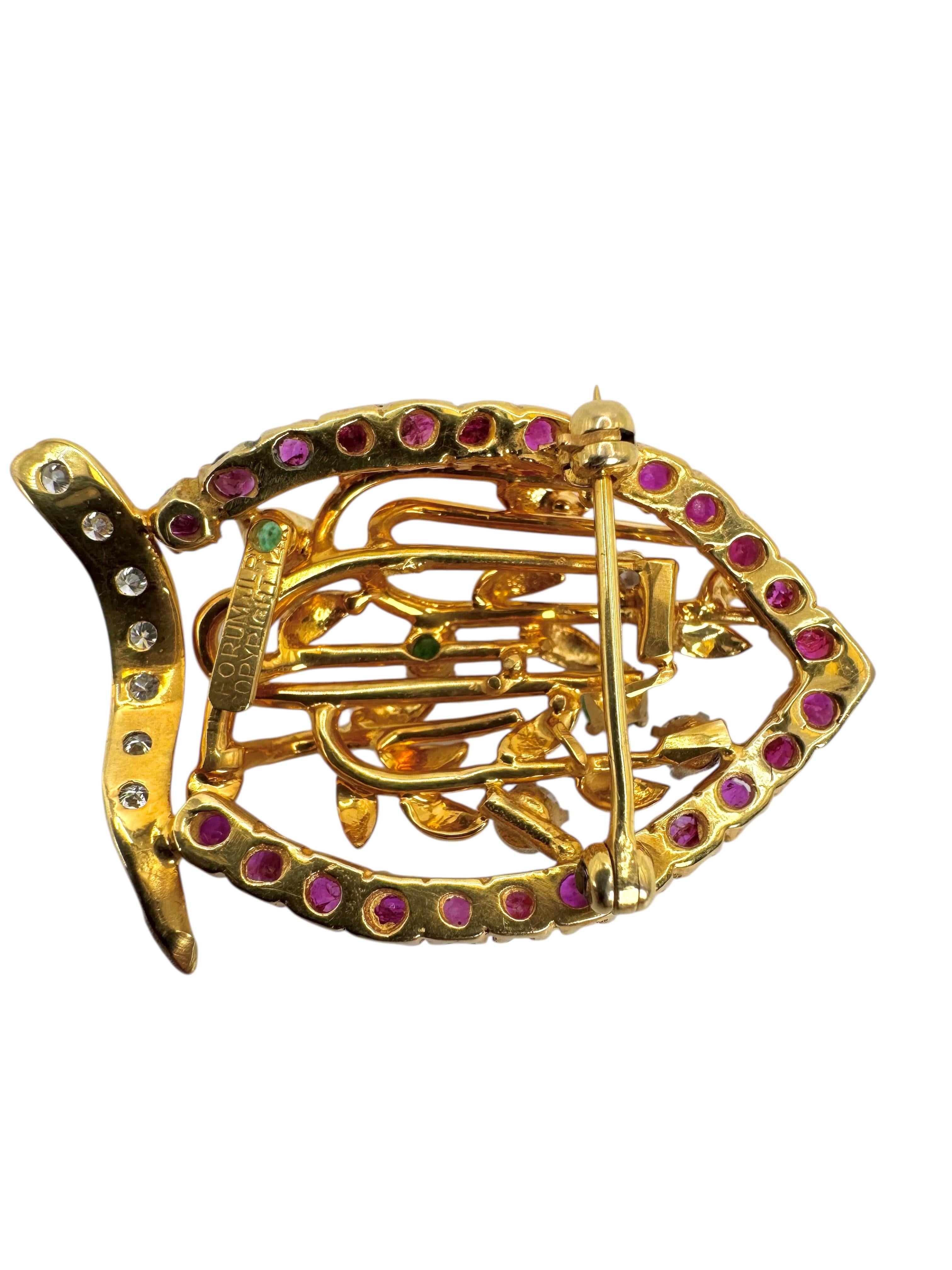 Broche en or jaune 14K à feuilles de rubis, d'émeraudes et de diamants Unisexe en vente