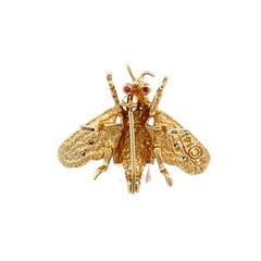 14K Yellow Gold Ruby-Eye Bee Figural Vintage Brooch Pin