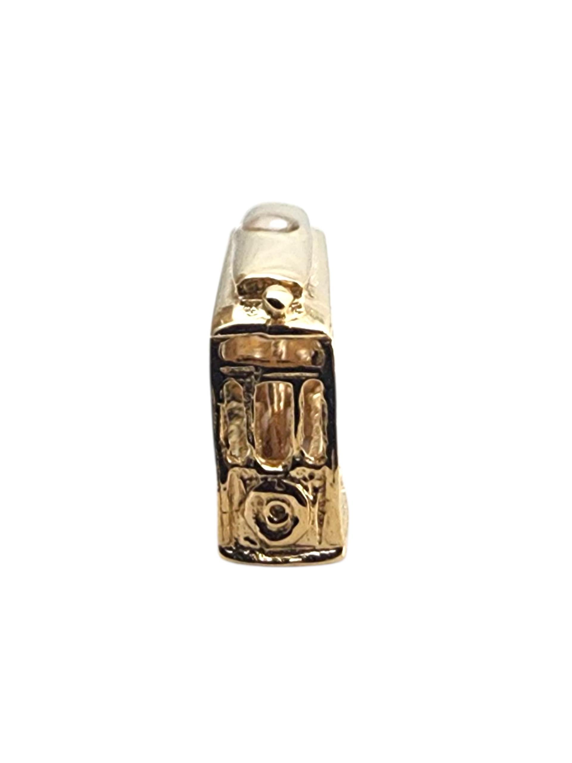 14k Yellow Gold San Francisco Cable Car Charm #22843 For Sale 1