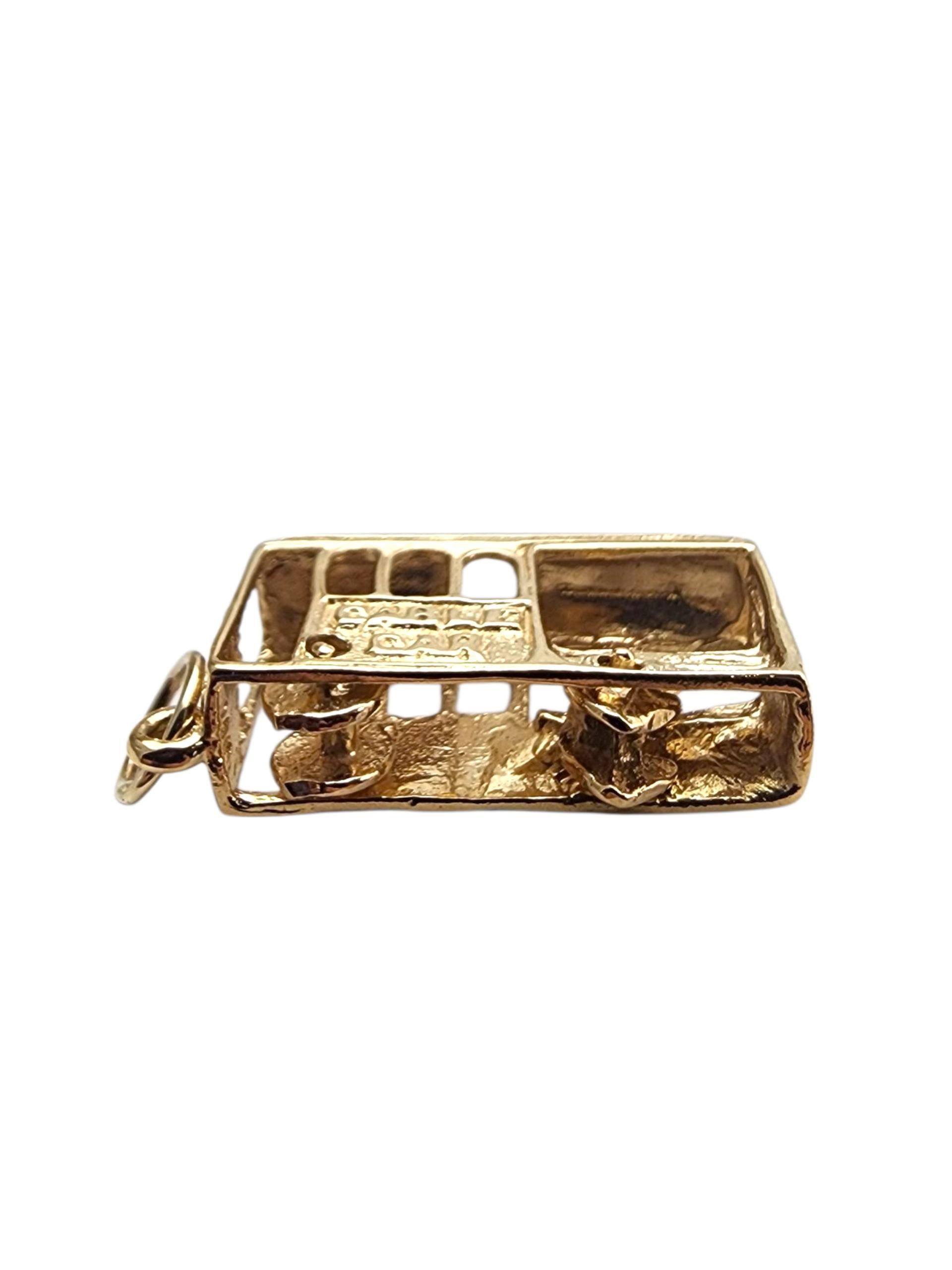 14k Yellow Gold San Francisco Cable Car Charm #22843 For Sale 4