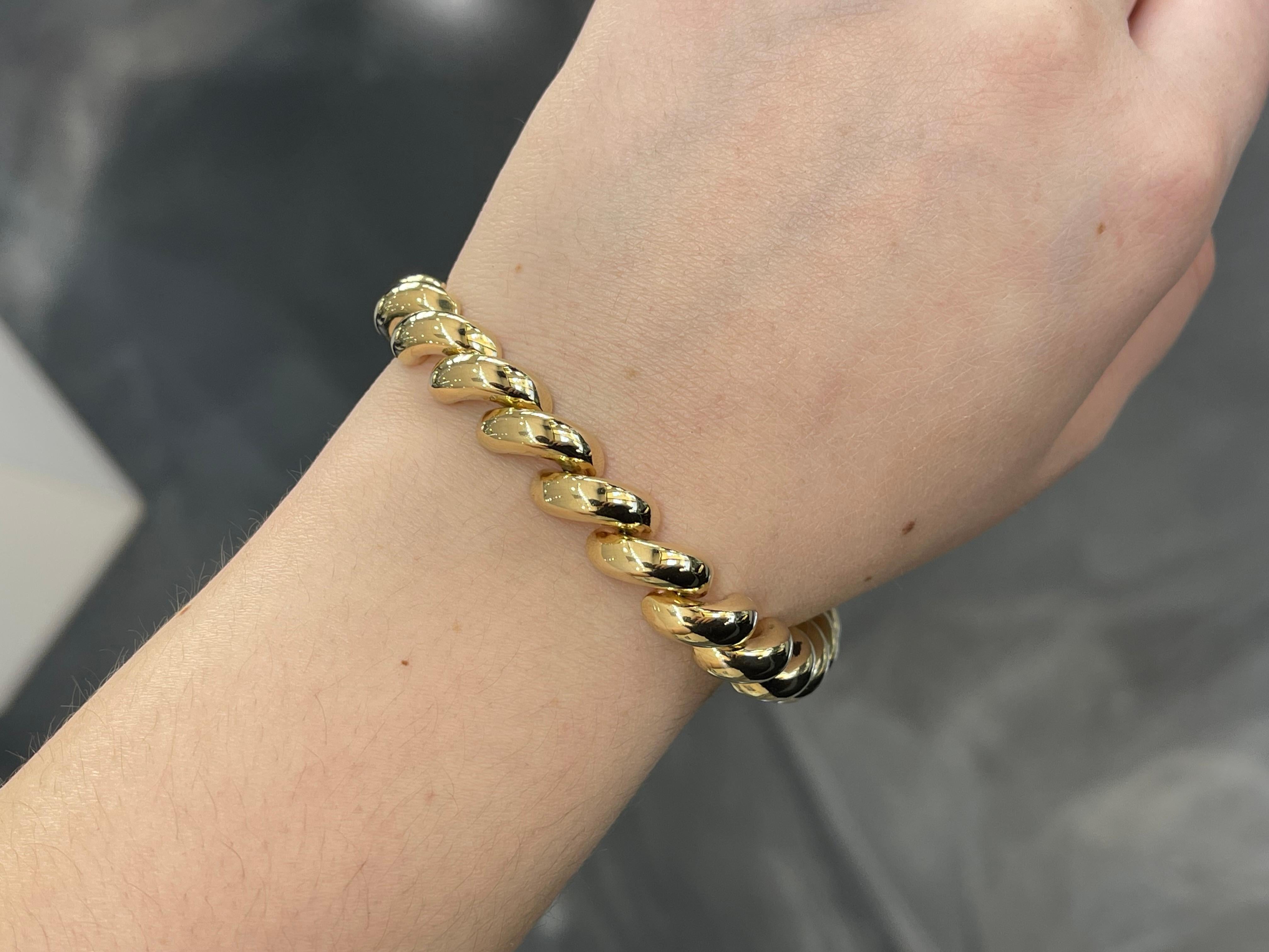 14K Yellow Gold San Marco Bracelet  In Excellent Condition For Sale In Stuart, FL