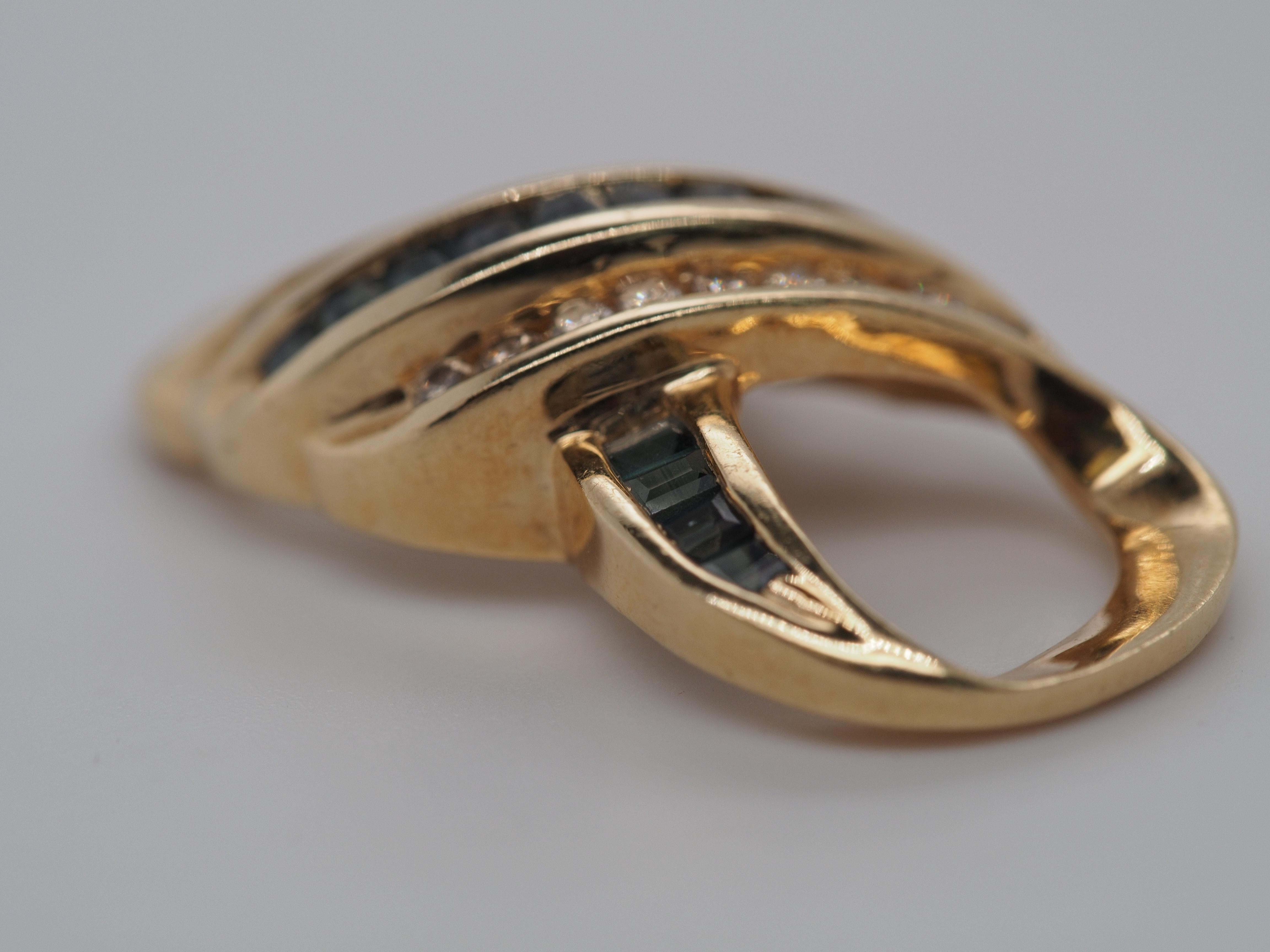 Item Details:
Metal Type: 14K Yellow Gold [Hallmarked, and Tested]
Weight: 4.5 grams
Condition: Excellent