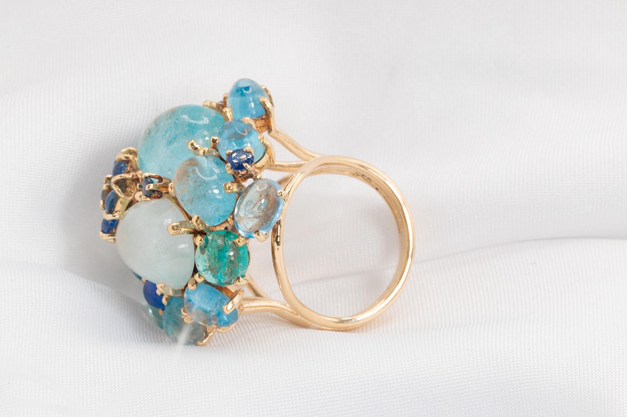 Bague cocktail en or jaune 14 carats, saphir et aigue-marine État moyen - En vente à Houston, TX