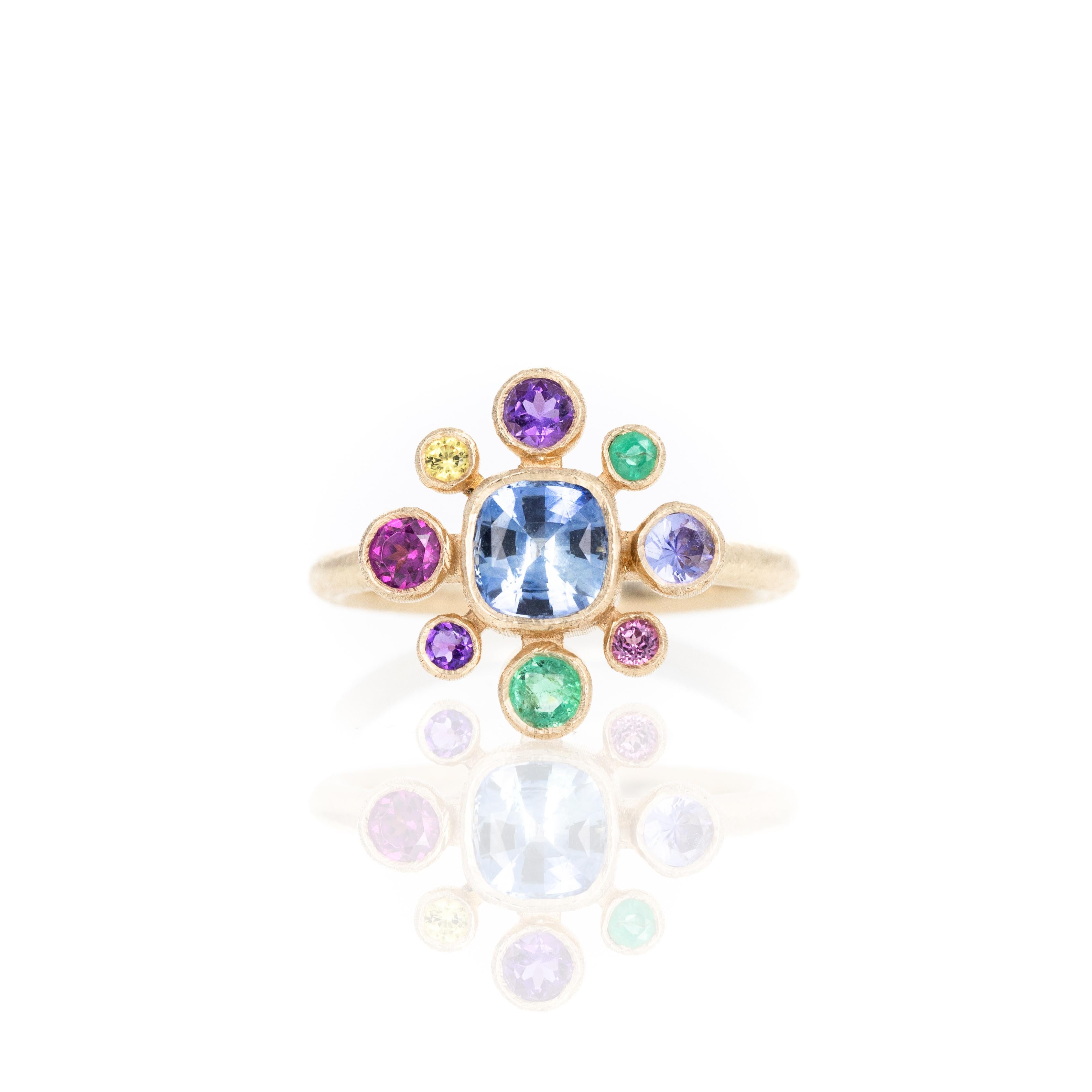 Bague à chaton en or jaune 14 carats, saphirs et pierres précieuses multicolores en grappe en vente 3
