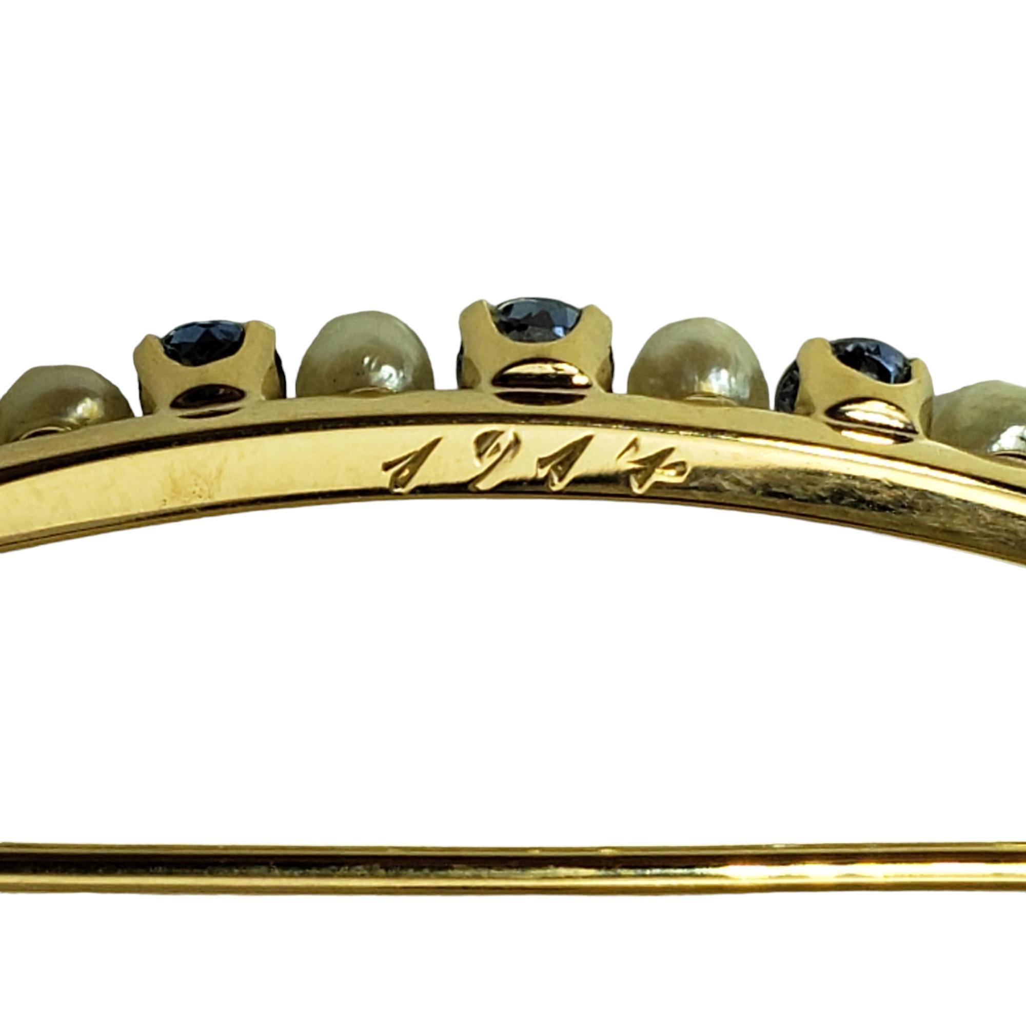 Épingle en or jaune 14 carats, saphirs et perles naturelles n°15913 Pour femmes en vente