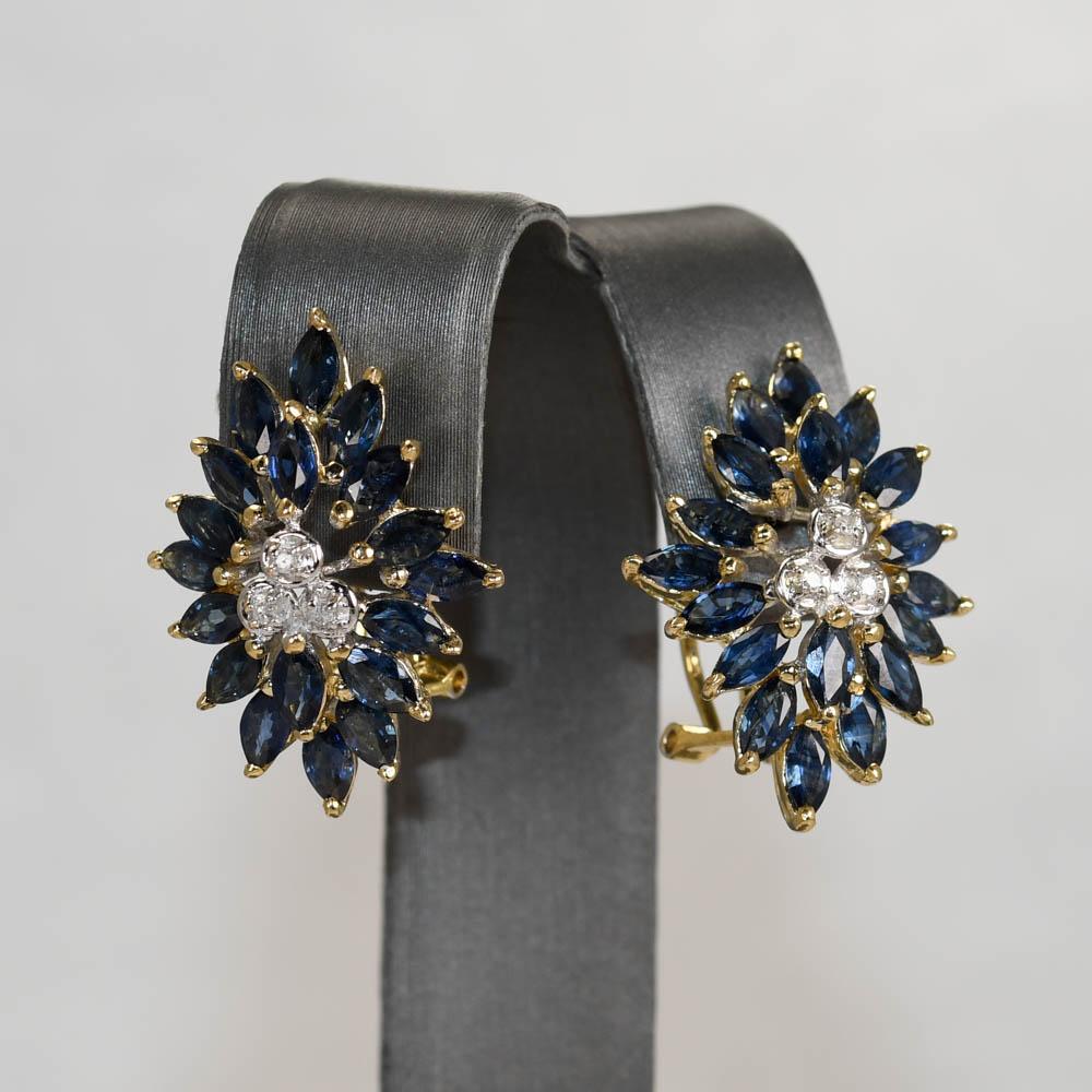 14K Yellow Gold Sapphire & Diamond Earrings, 3.00tcw, .03tdw, 7g In Excellent Condition In Laguna Beach, CA