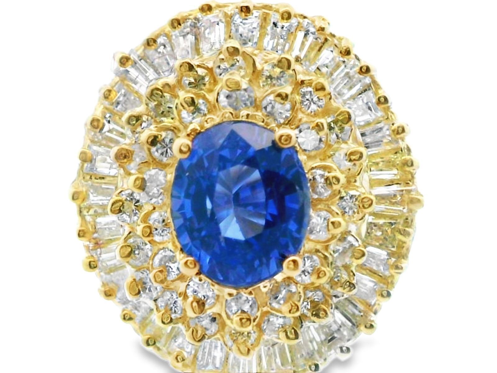 14k Yellow Gold Sapphire & Diamond Ring For Sale 3