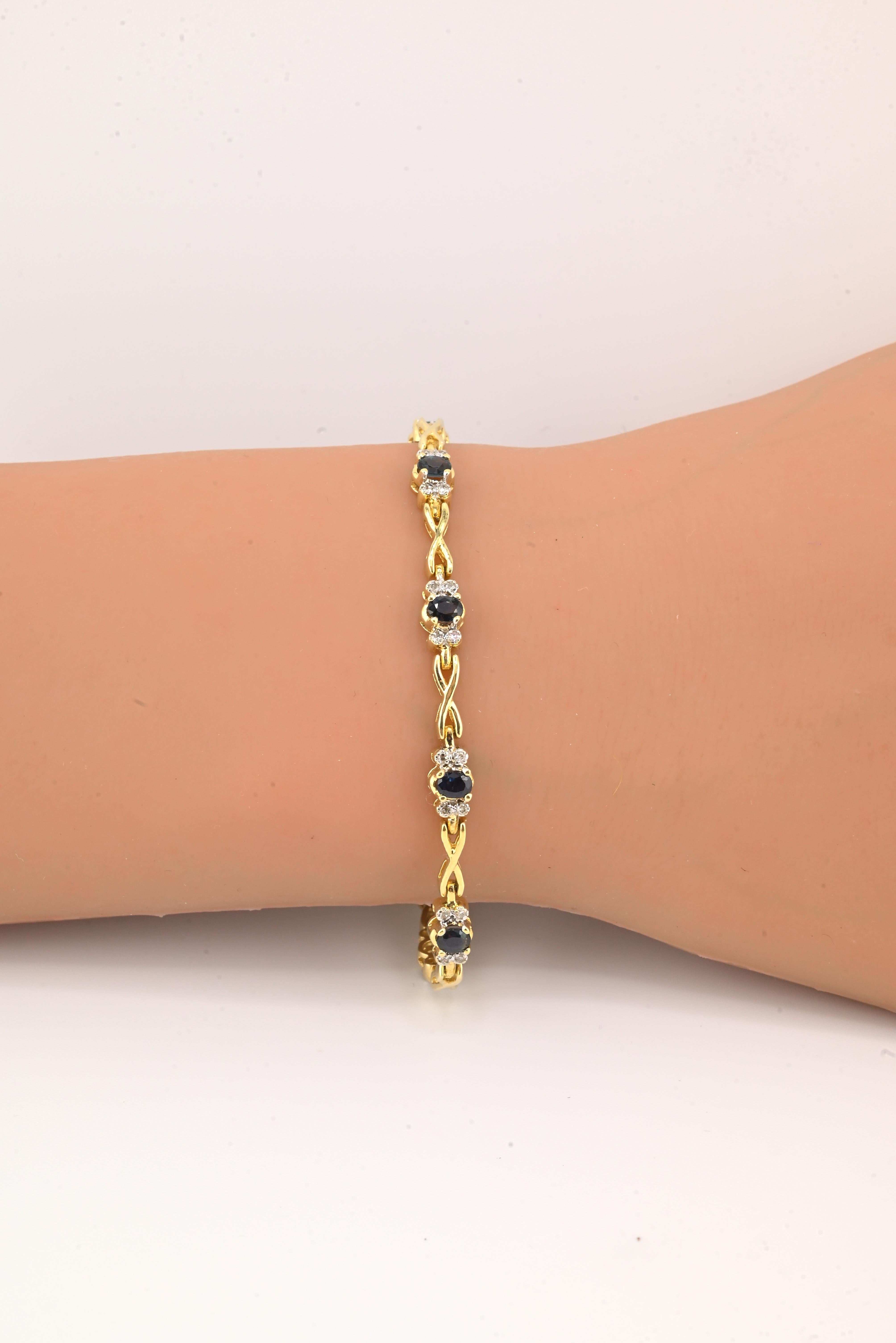 Taille mixte Bracelet de tennis en or jaune 14K avec saphir et diamant • 11.29g • Saphirs naturels en vente