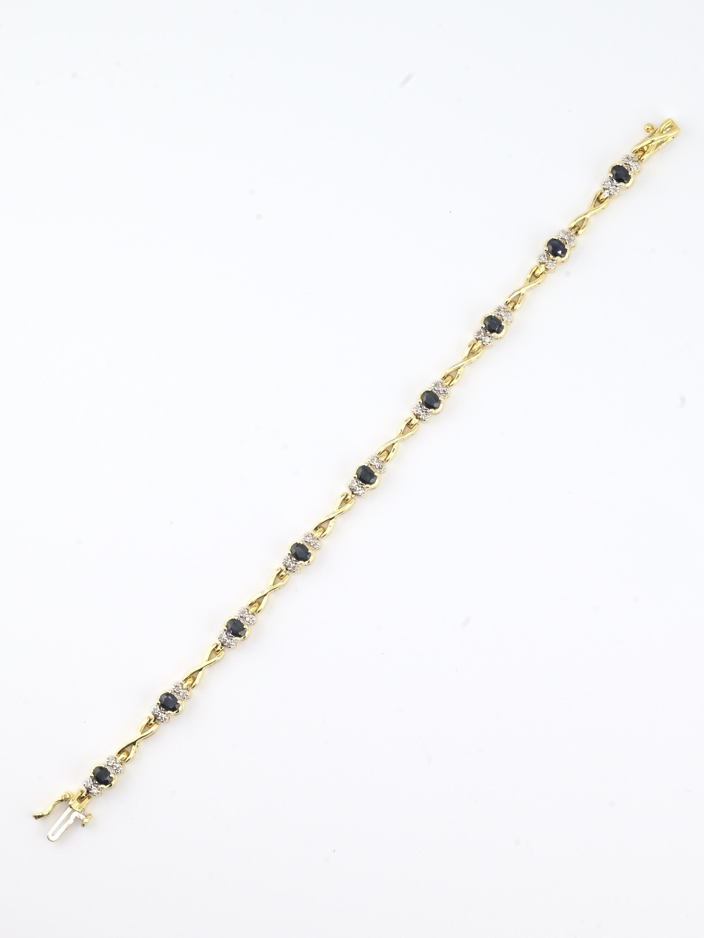 Bracelet de tennis en or jaune 14K avec saphir et diamant • 11.29g • Saphirs naturels Bon état - En vente à Media, PA