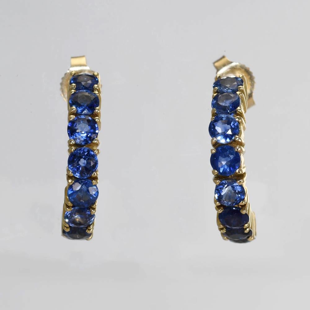 Brilliant Cut 14k Yellow Gold Sapphire Earrings, 1.60TCW, 2.8g For Sale