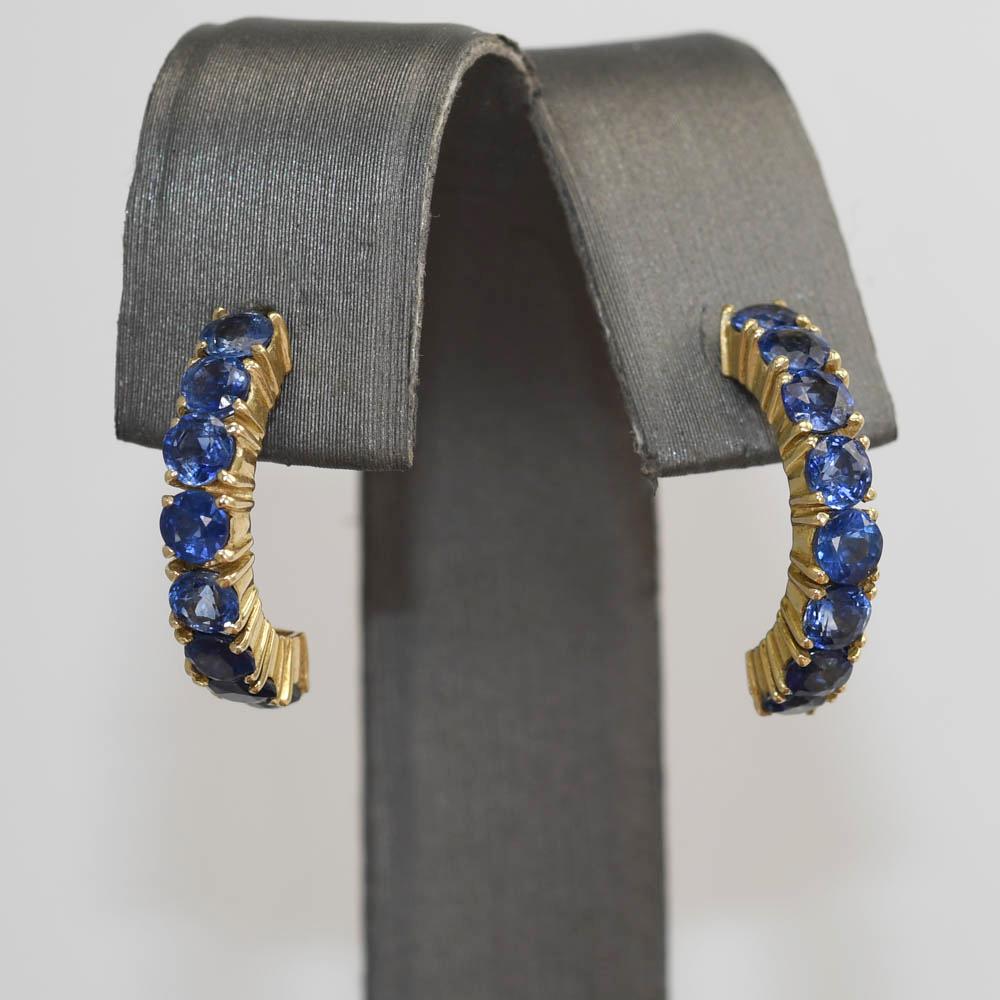 Women's or Men's 14k Yellow Gold Sapphire Earrings, 1.60TCW, 2.8g For Sale