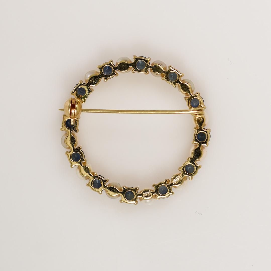 14K Yellow Gold Sapphire & Pearl Brooch, 1.20tcw, 4.2g For Sale 1