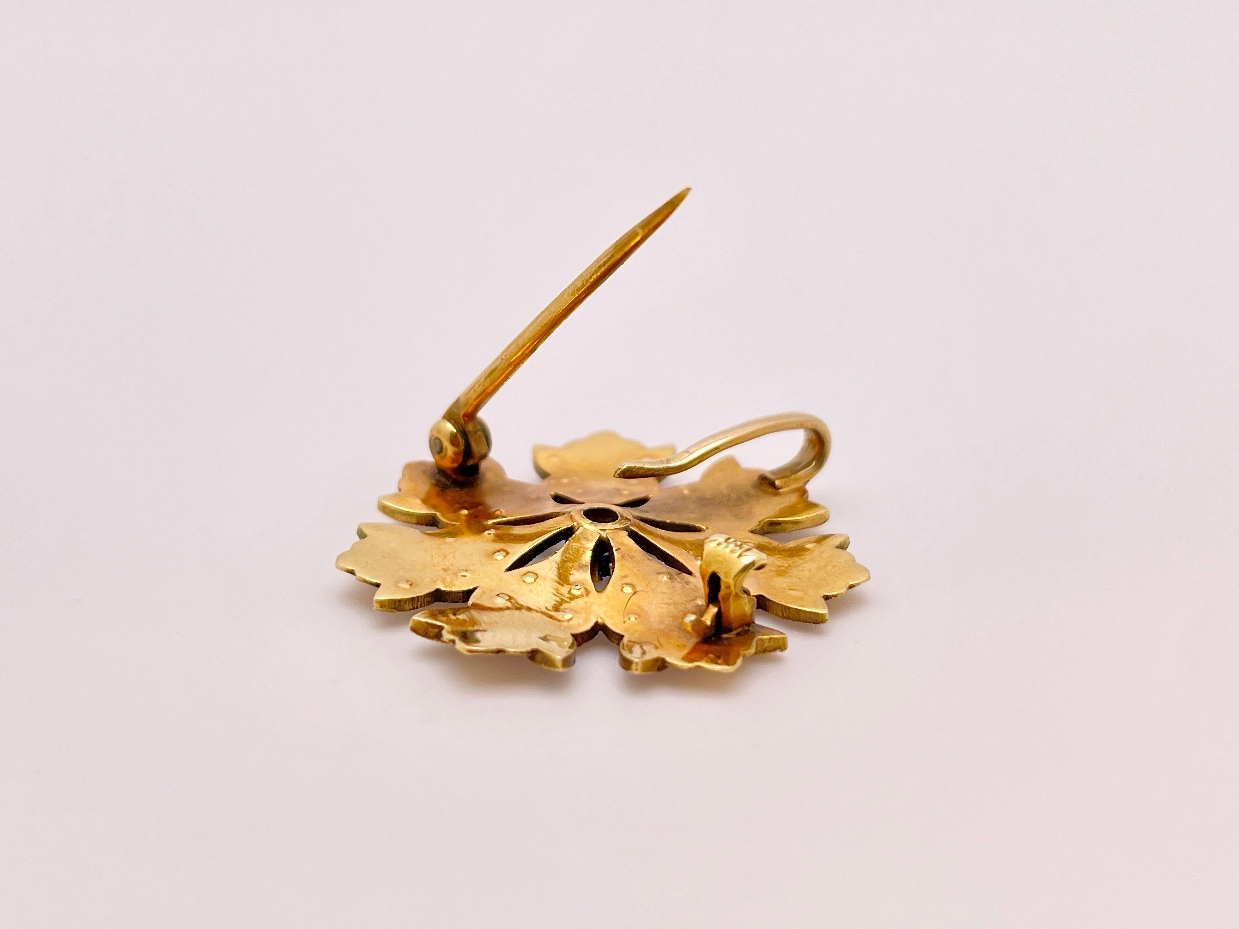 Pendentif broche floral en or jaune 14 carats, saphir, perle en vente 5