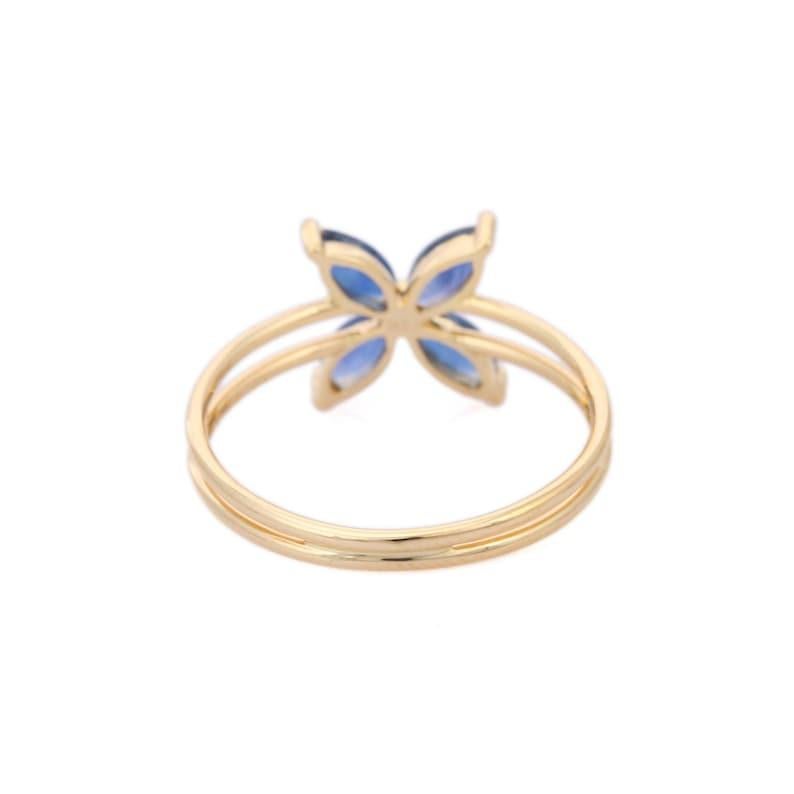 Marquise Cut 14k Solid Yellow Gold Minimal Blue Sapphire Flower Ring For Sale