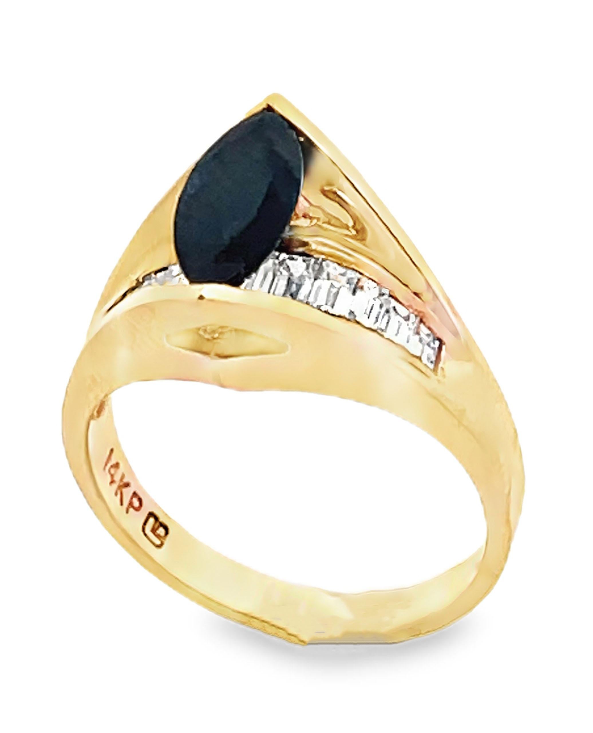 Taille mixte Bague en or jaune 14 carats saphir avec diamants en vente