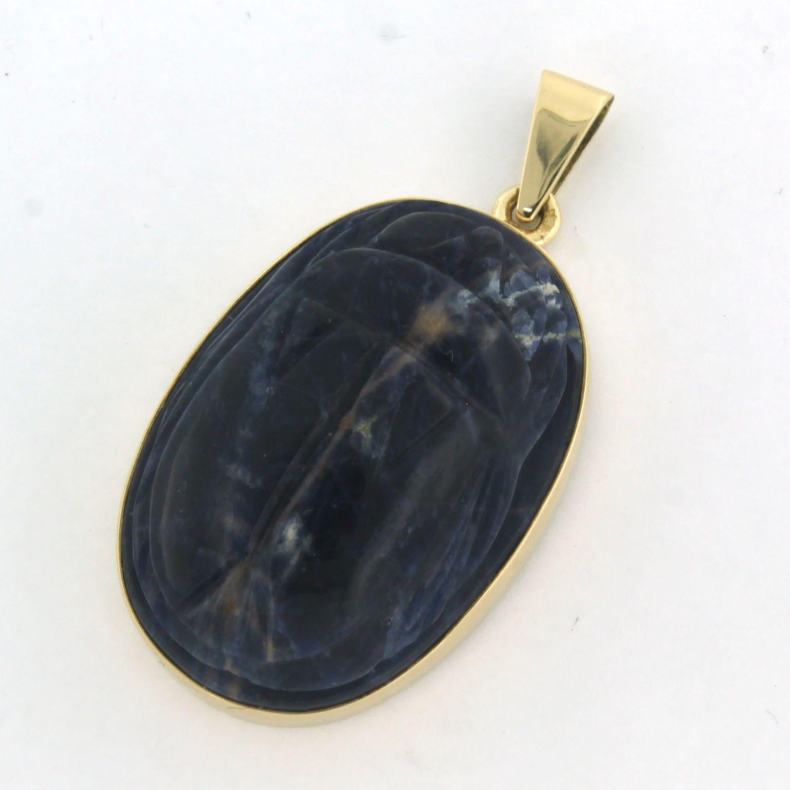 Pendentif scarabée en or jaune 14 carats serti de labradorite - 10,2 grammes en vente 1