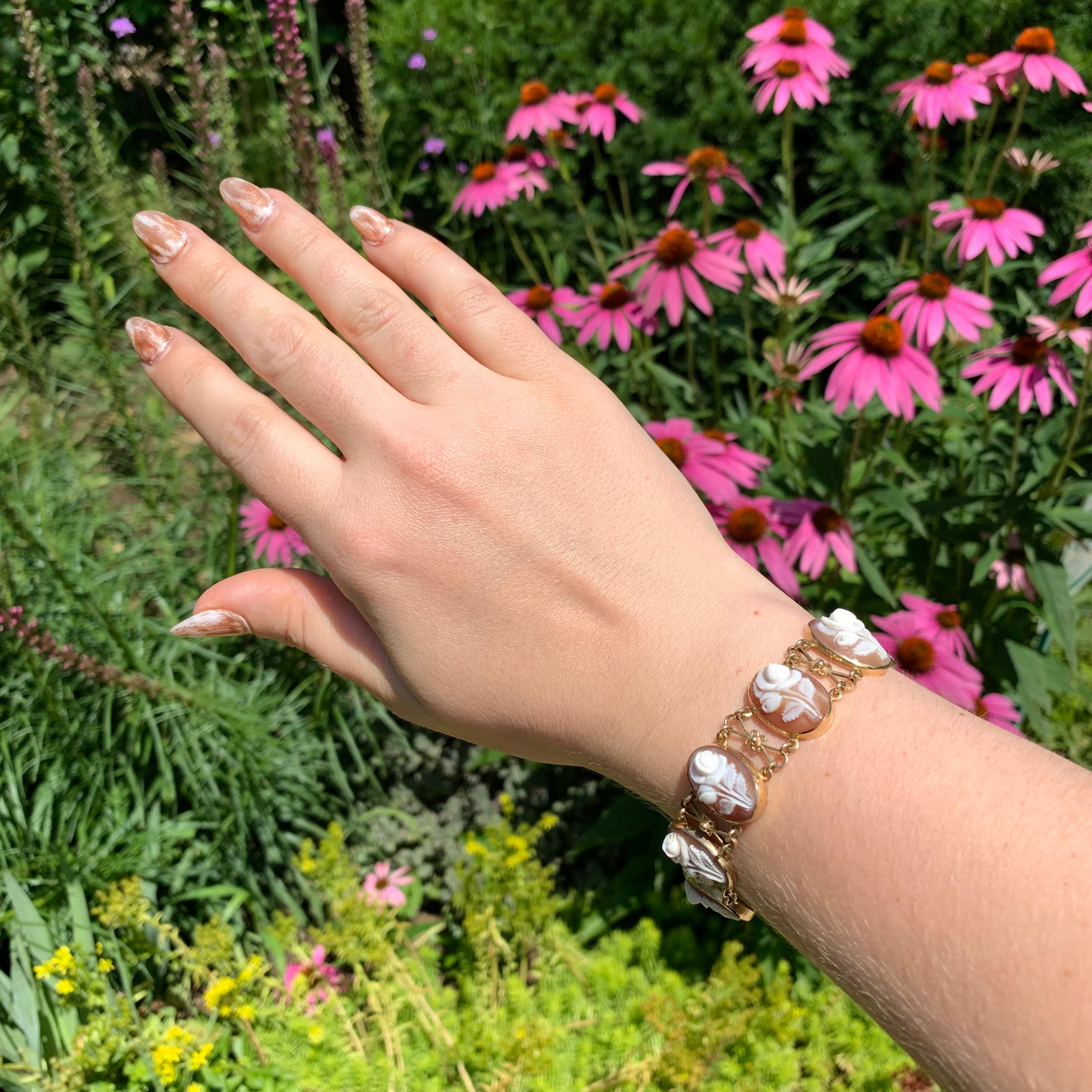14K Gelbgold Muschel-Kamee-Armband mit geschnitzten Rosen 7 3/8