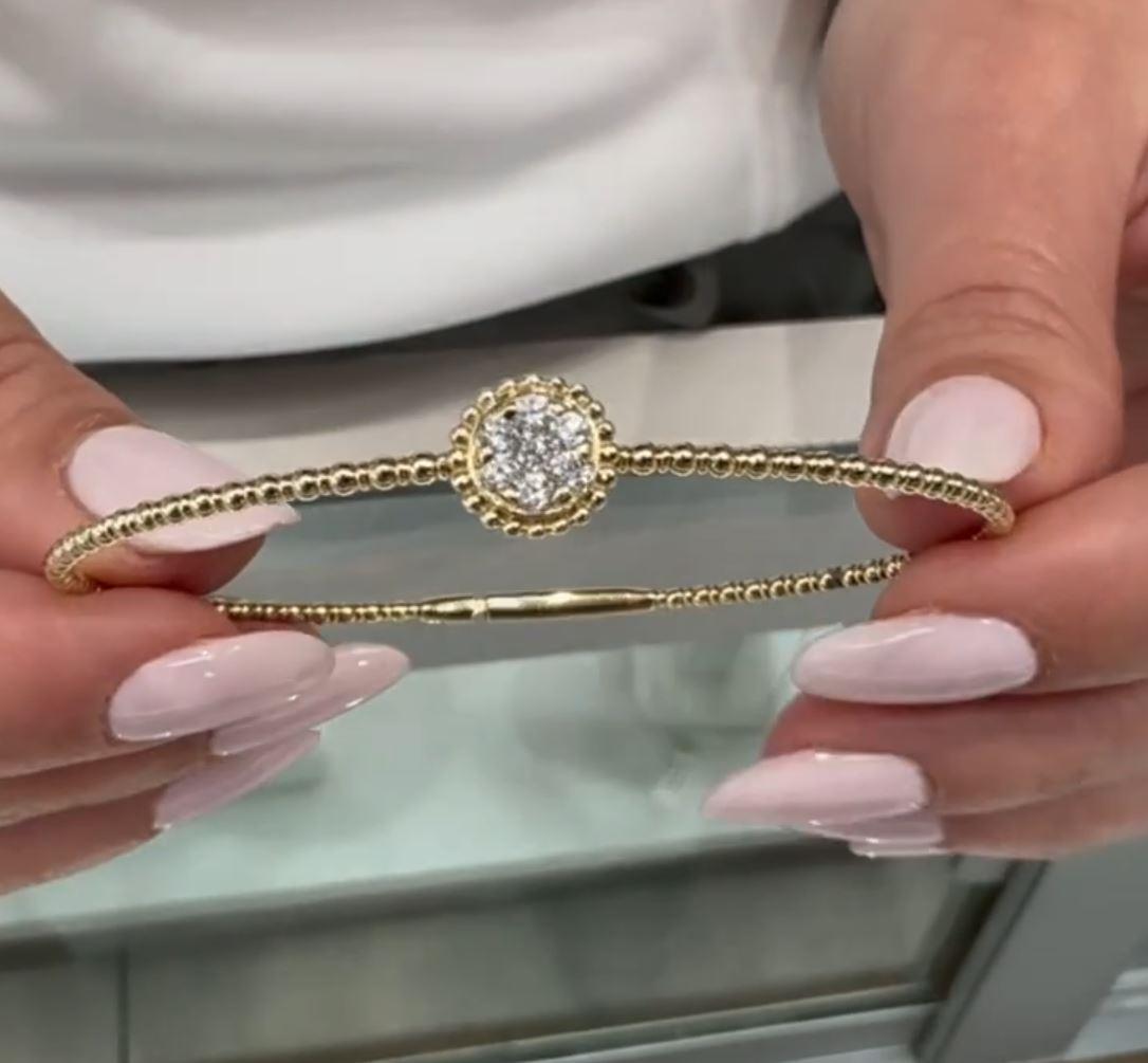 Taille ronde Bracelet en or jaune 14K à une seule station avec diamants ronds en vente