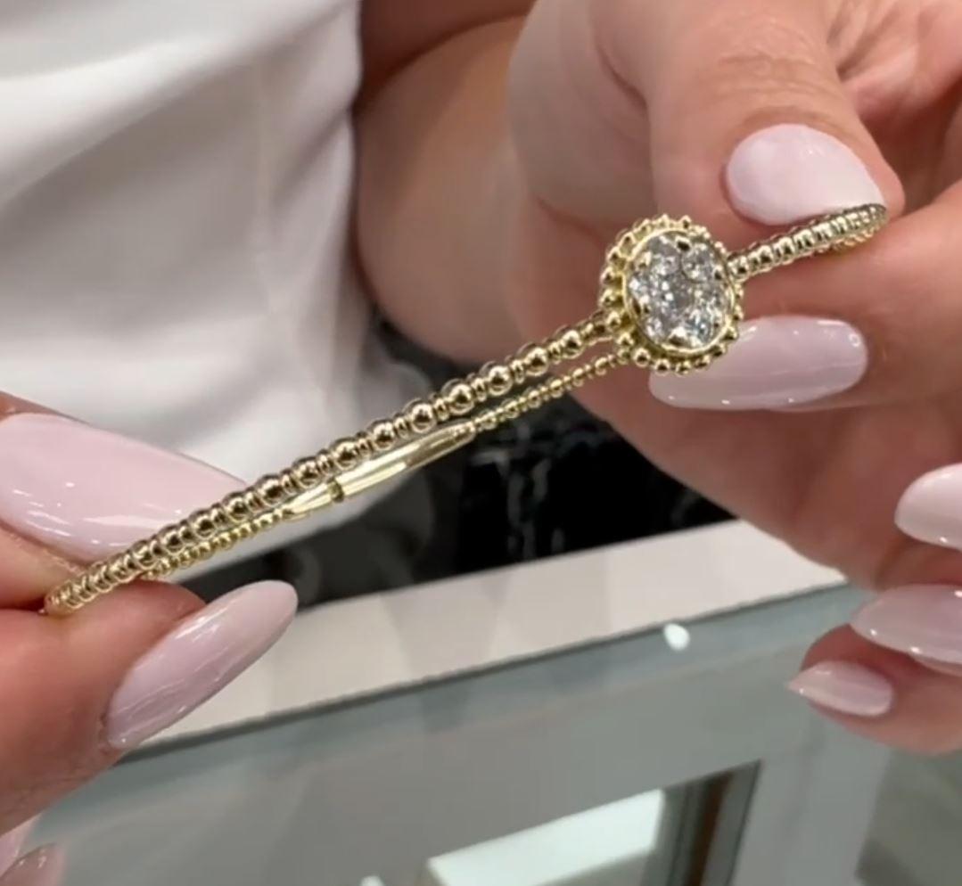 Bracelet en or jaune 14K à une seule station avec diamants ronds Pour femmes en vente