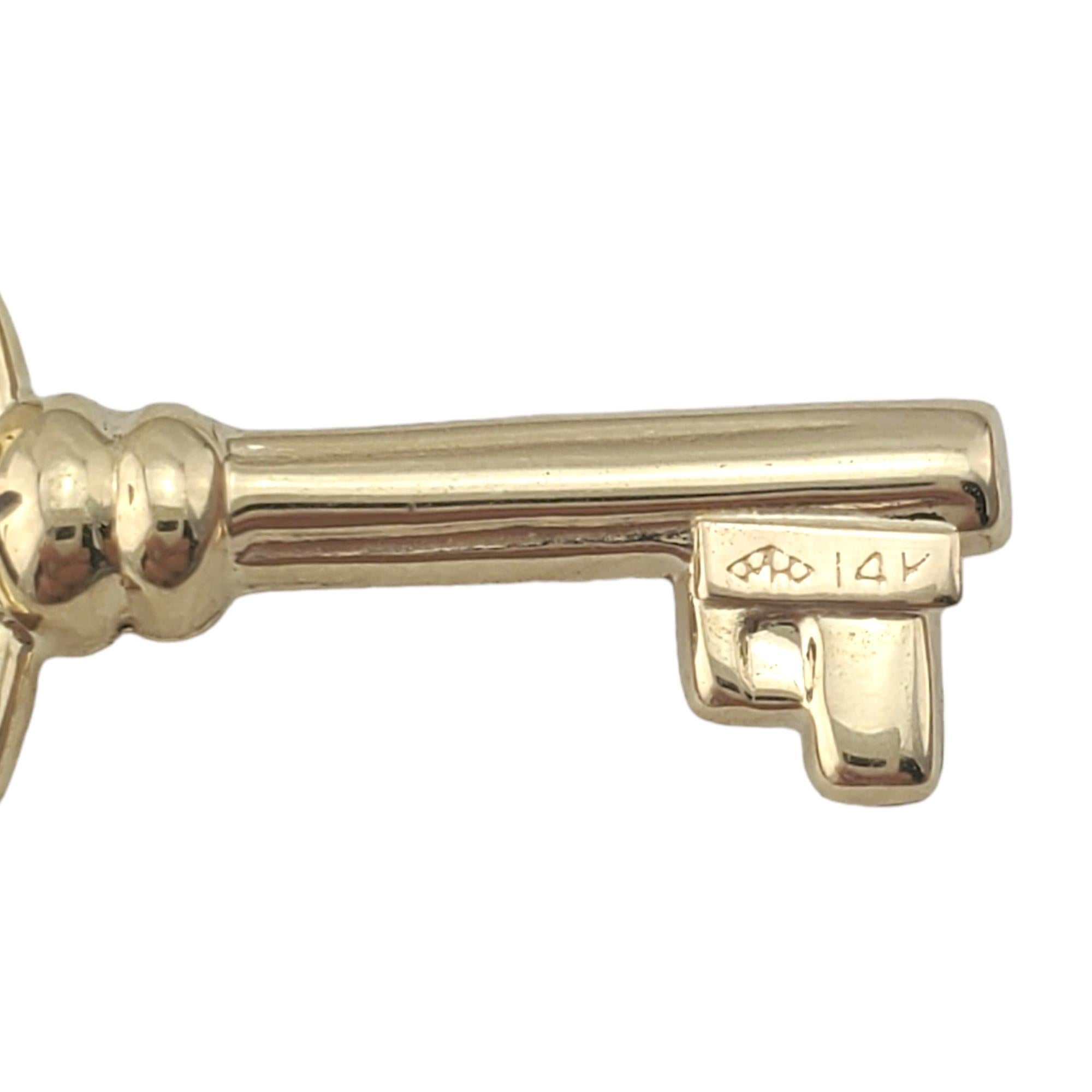 14K Yellow Gold Skeleton Key Pendant  #17743 In Good Condition For Sale In Washington Depot, CT