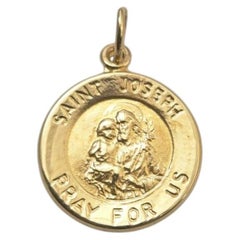 Petit charme Saint Joseph en or jaune 14K #25128
