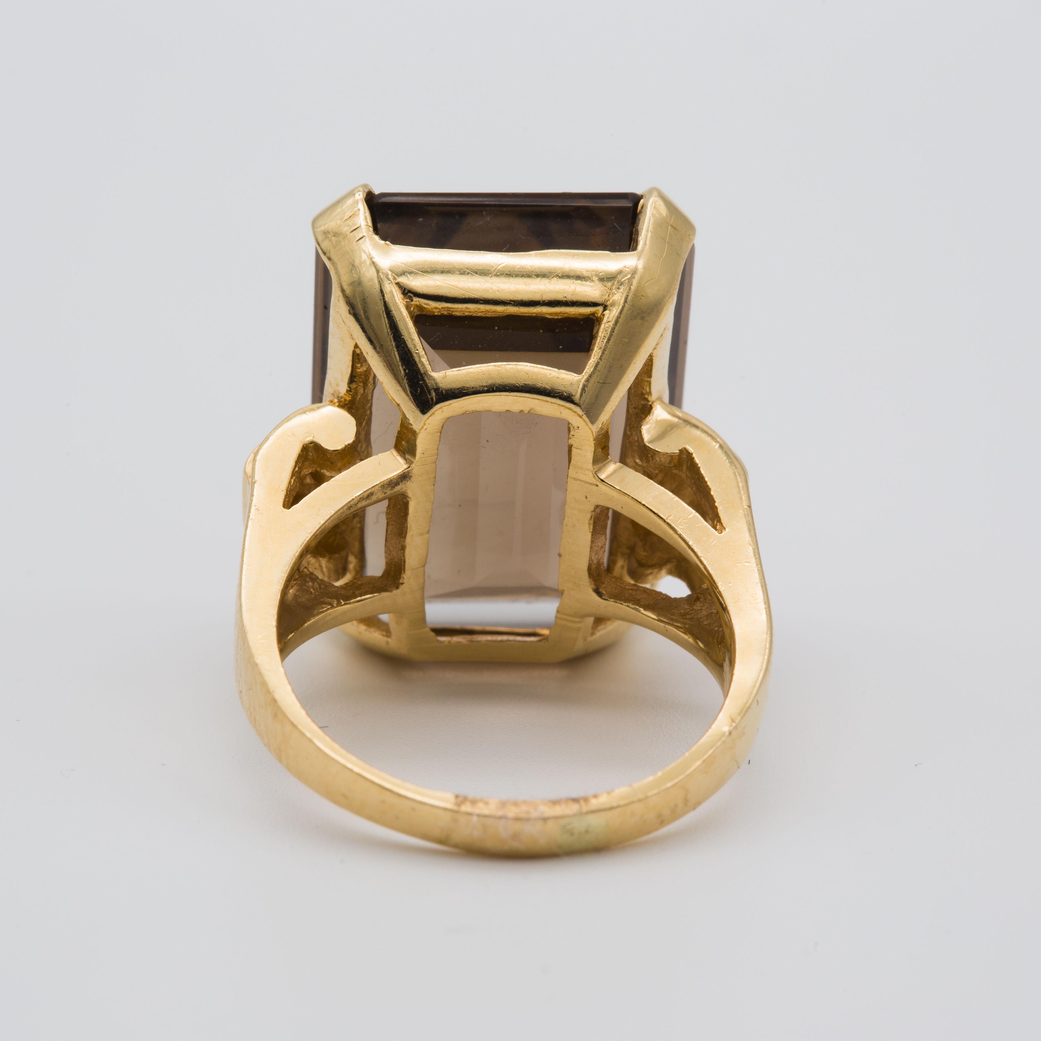 14k Gelbgold Rauchquarz Cocktail Ring (Smaragdschliff) im Angebot