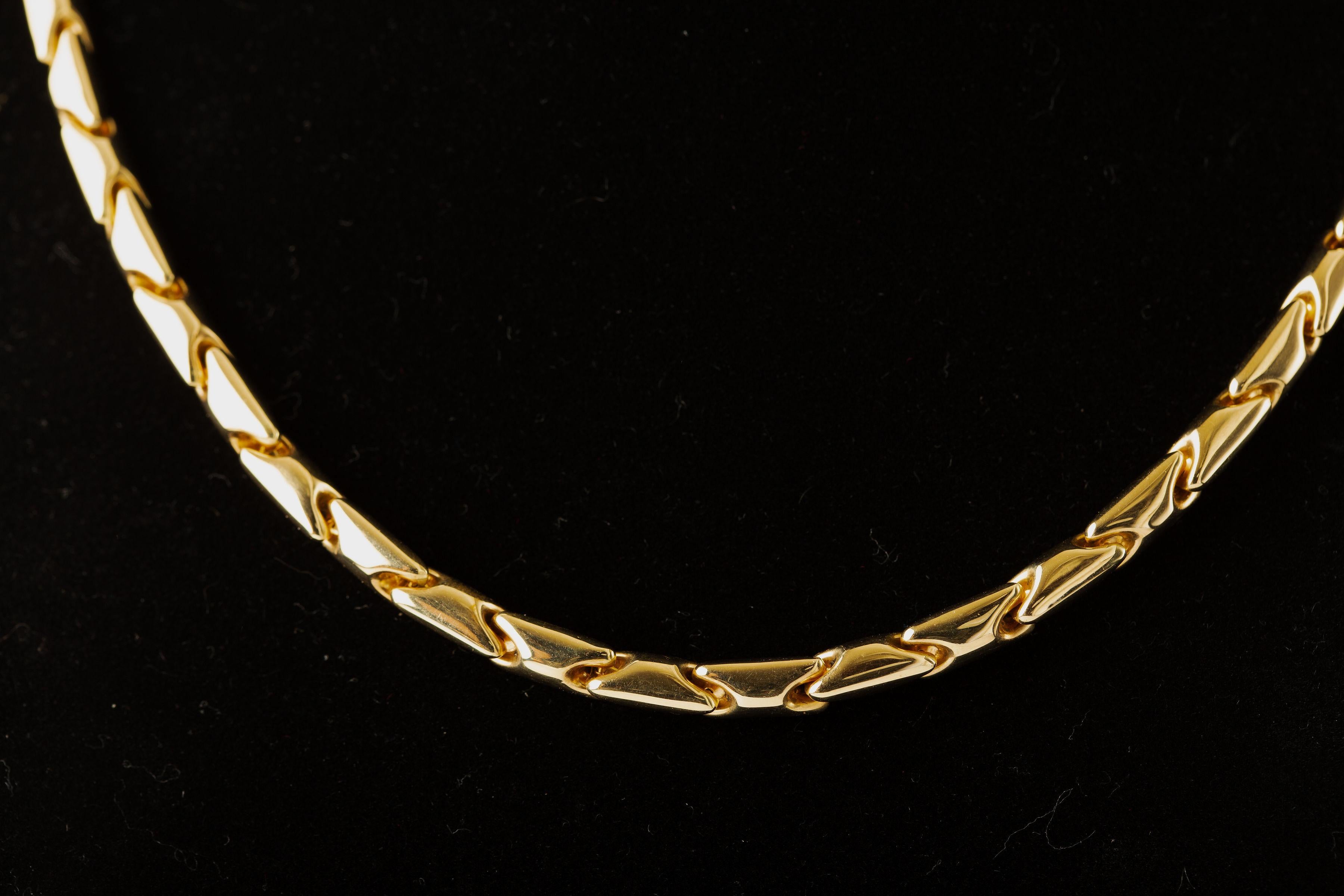 Women's or Men's 14k Yellow Gold Solid Link Necklace For Sale