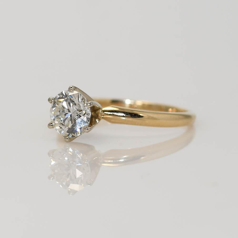 Bague en or jaune 14K avec diamant solitaire 1.01ct Unisexe en vente