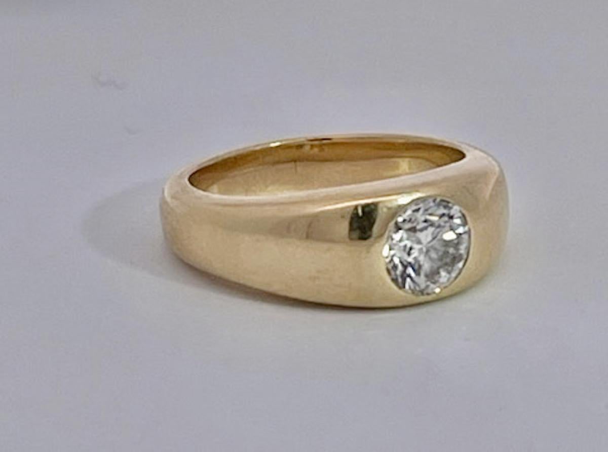 Modern 14K Yellow Gold Solitaire Ring