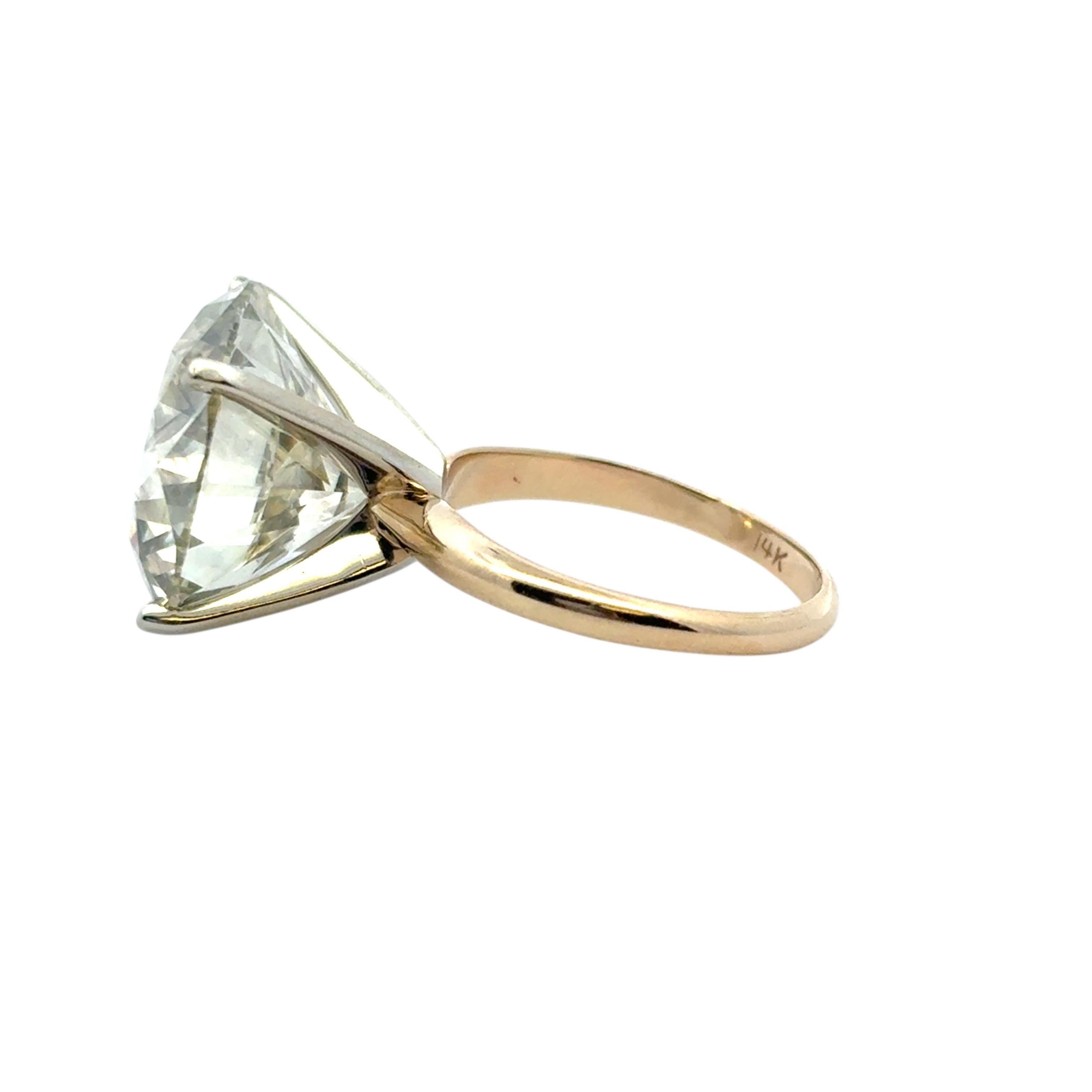 14k Yellow Gold Solitaire Ring Set with a 15.30ct Round Brilliant Diamond For Sale 5