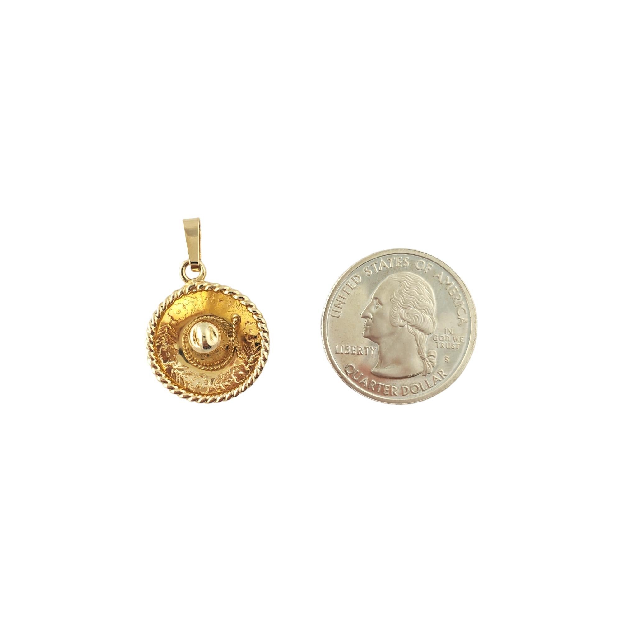 14K Yellow Gold Sombrero Charm In Good Condition In Washington Depot, CT