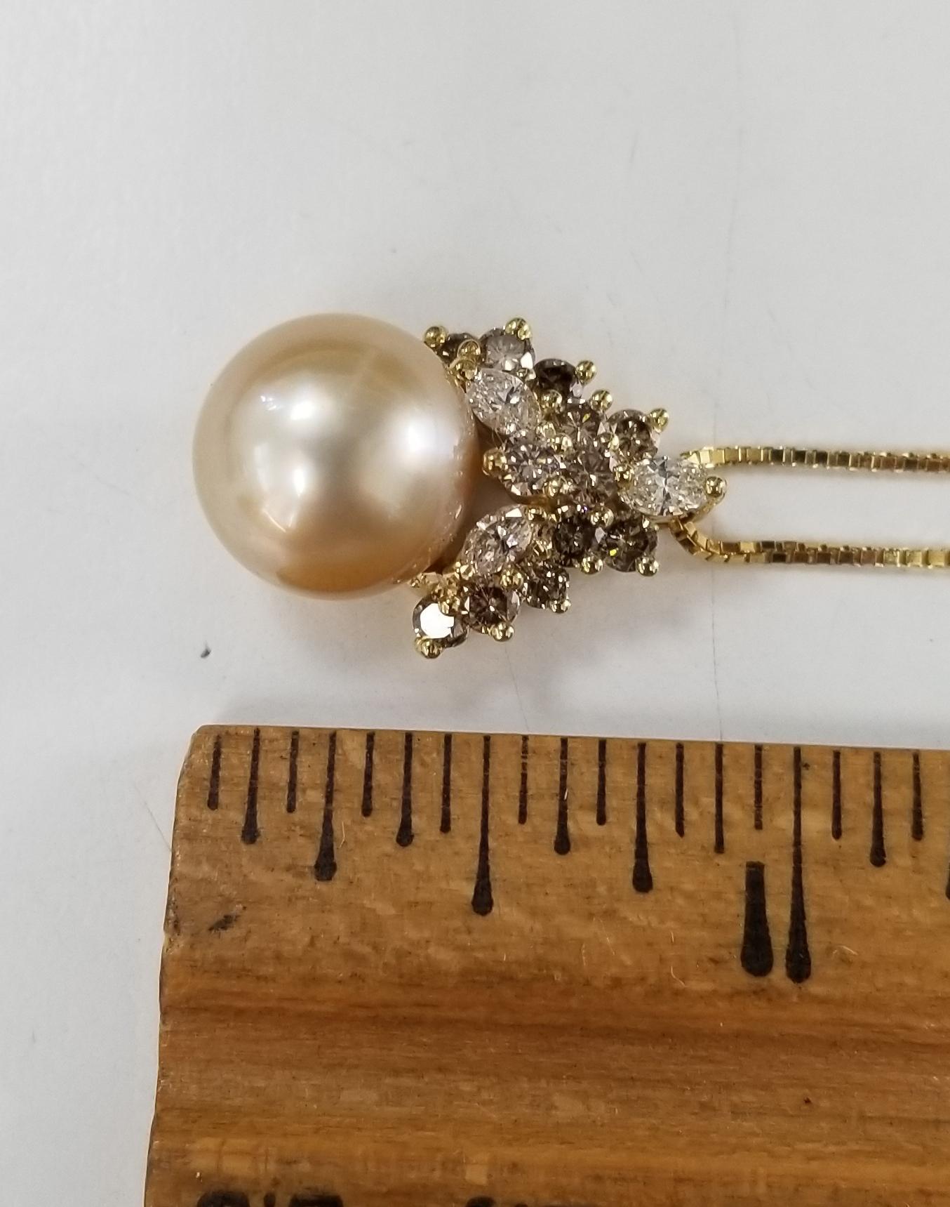 14 Karat Yellow Gold South Sea Golden Pearl with Brown and White Diamonds In New Condition For Sale In Los Angeles, CA