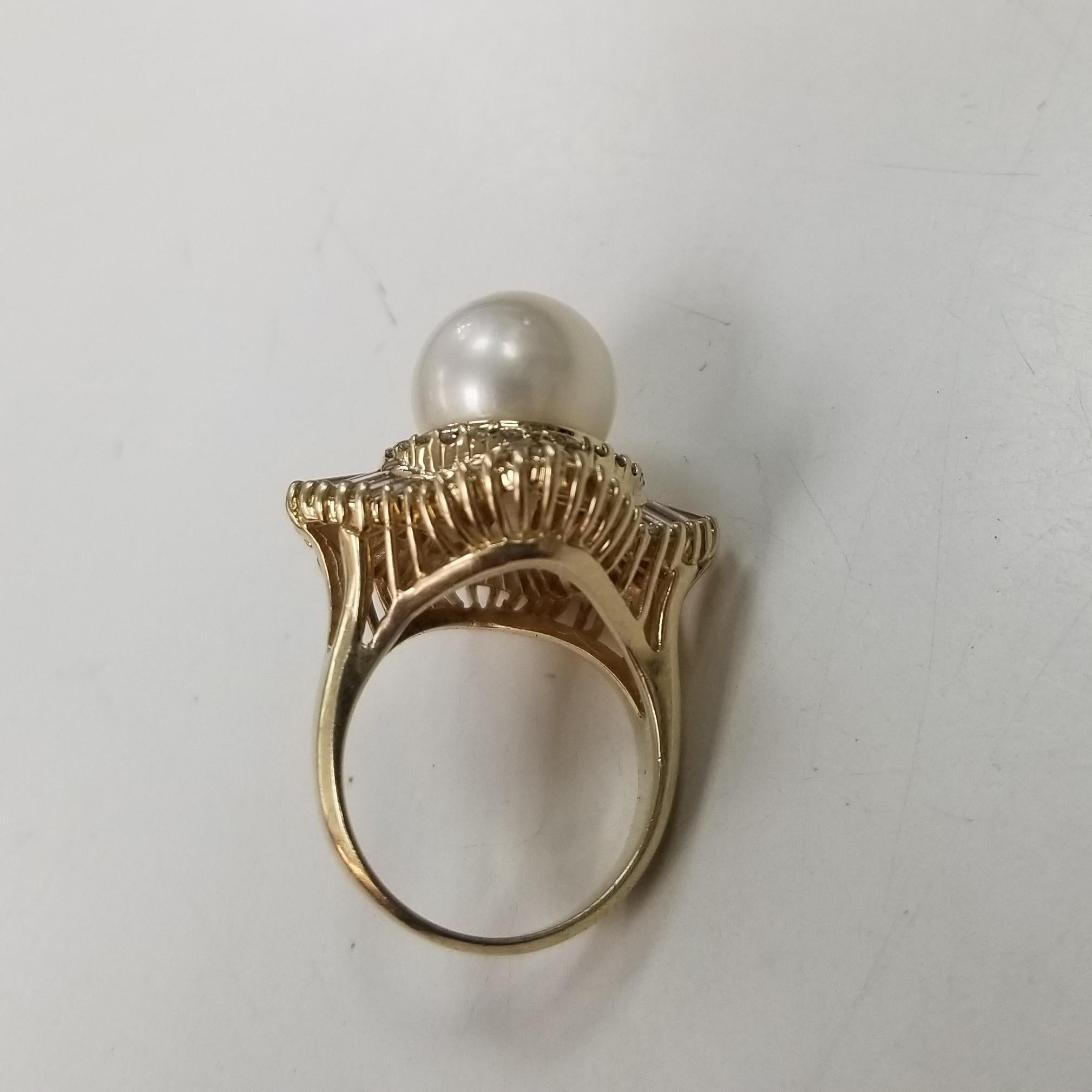 14 Karat Yellow Gold South Sea Pearl with Diamonds Baguette Ballerina In New Condition For Sale In Los Angeles, CA