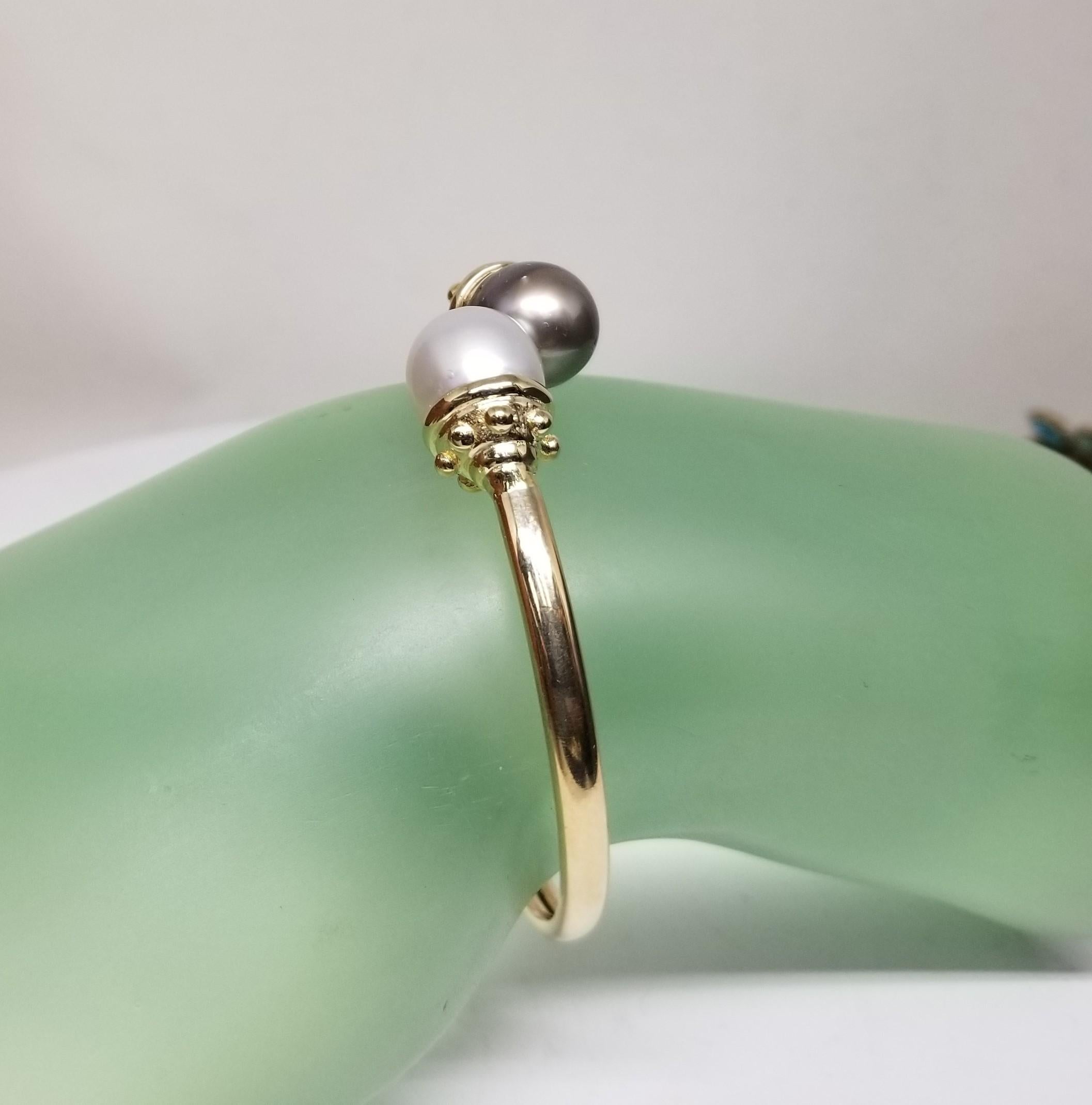 14k Yellow Gold South Sea White and Grey Pearl Bangle  For Sale 1