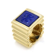 14 Karat Yellow Gold Square Blue Lapis Lion Engraved Signet Ring