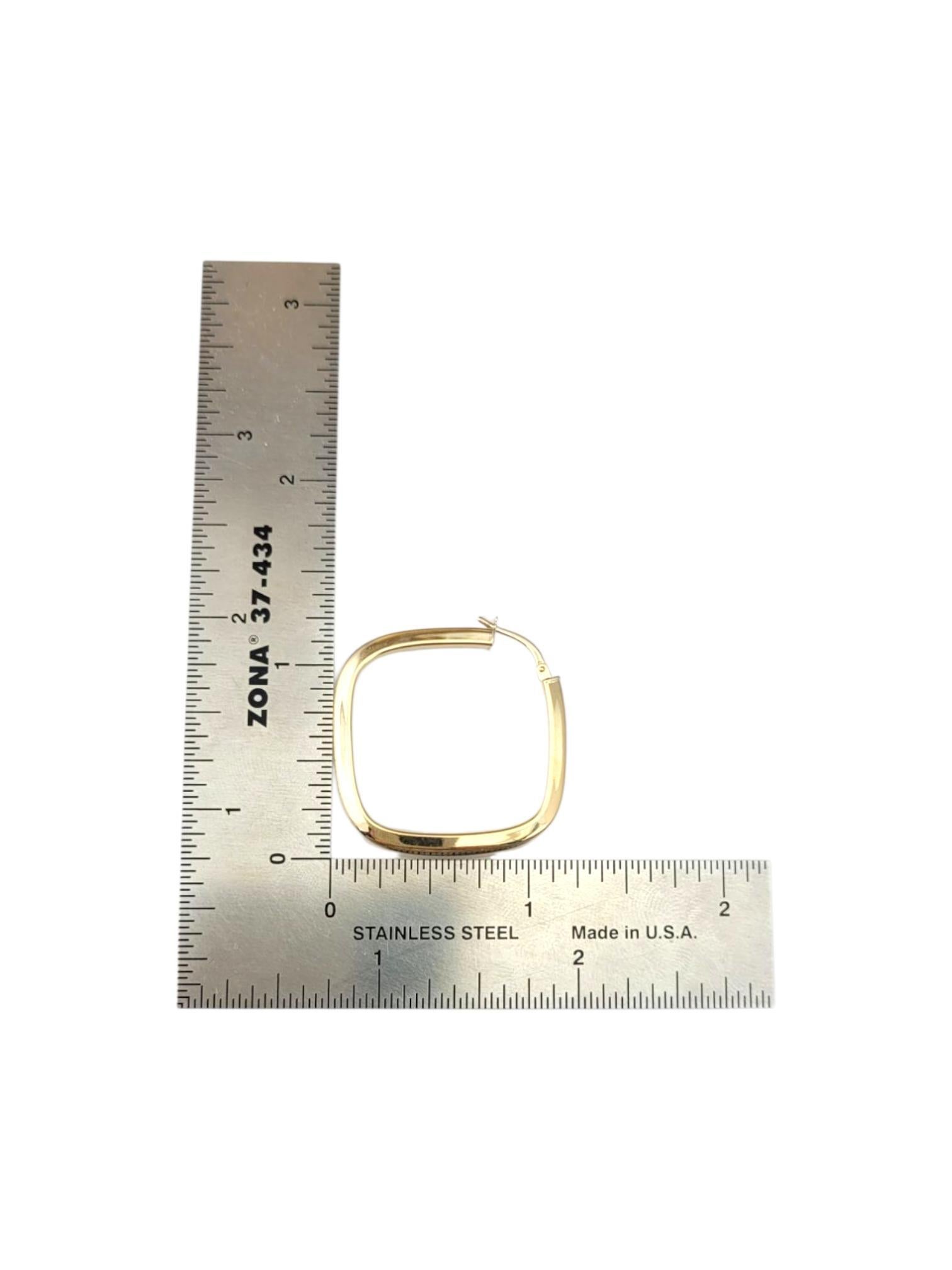 14K Yellow Gold Square Hoop Earrings #21732 For Sale 1