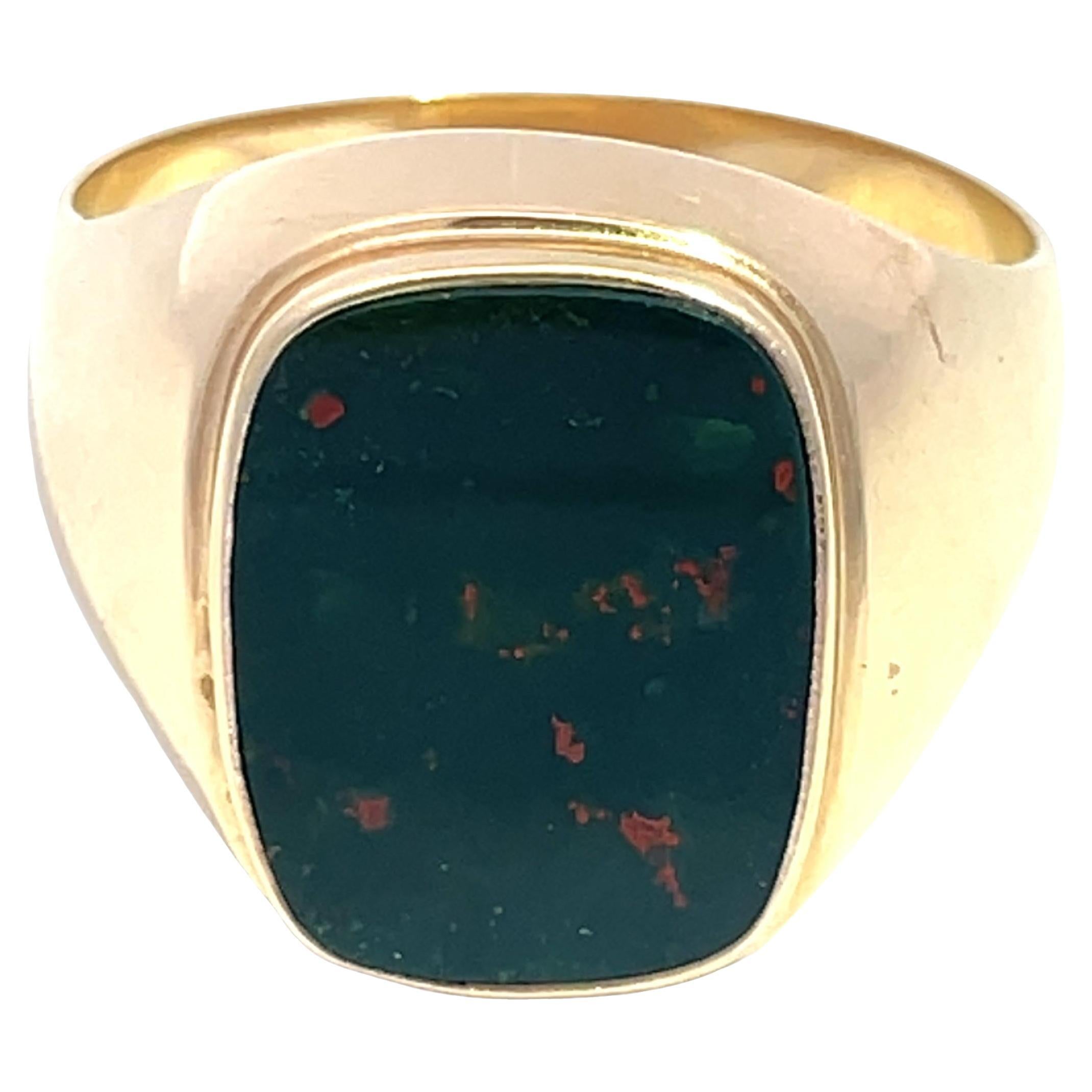 Anello Signet quadrato in oro giallo 14K con opale in vendita