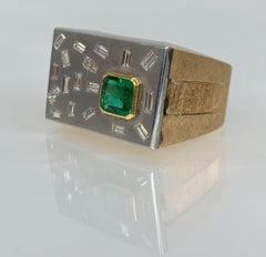 14K Yellow Gold Square Shaped Emerald Diamond Ring