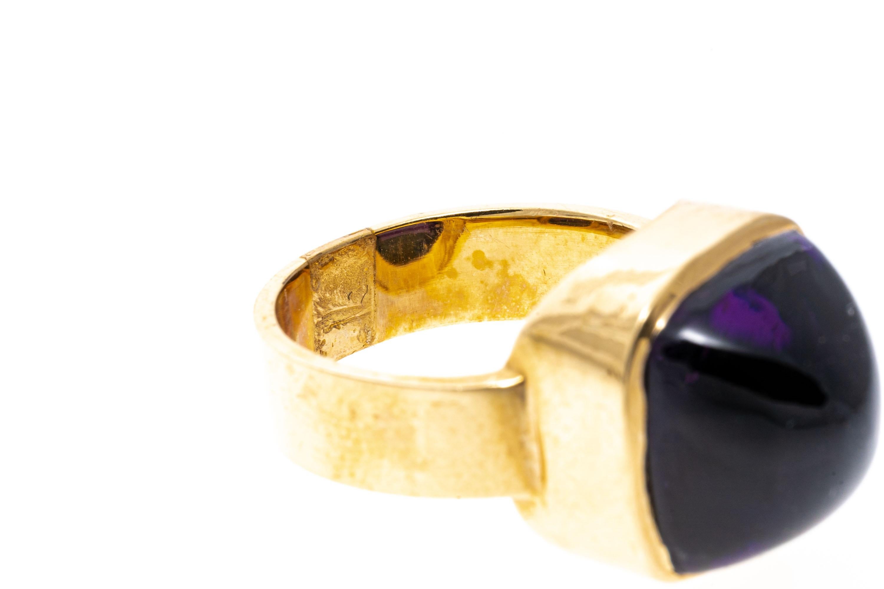 Women's 14k Yellow Gold Square Sugarloaf Amethyst Modern Ring For Sale