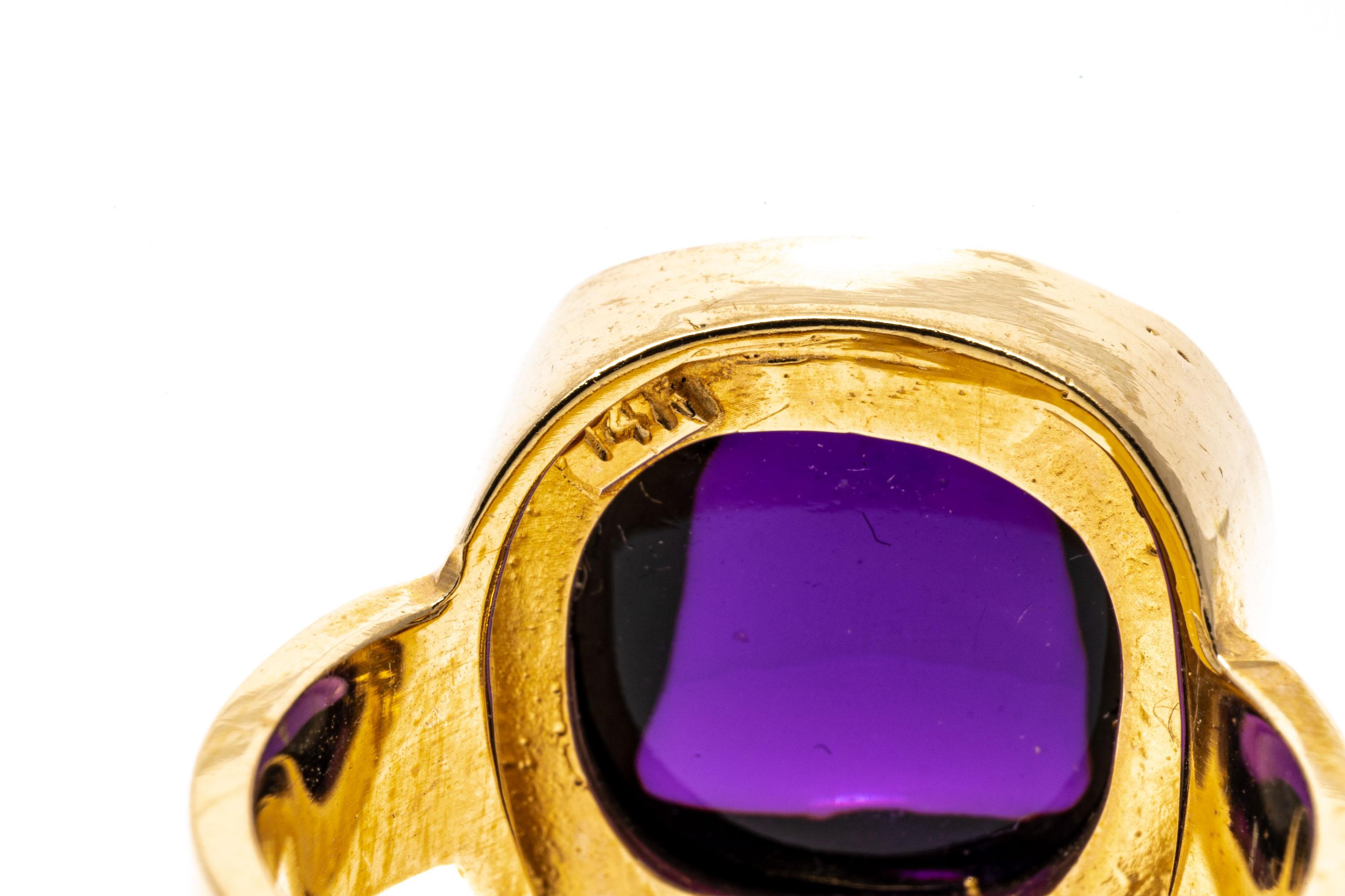 14k Yellow Gold Square Sugarloaf Amethyst Modern Ring For Sale 1