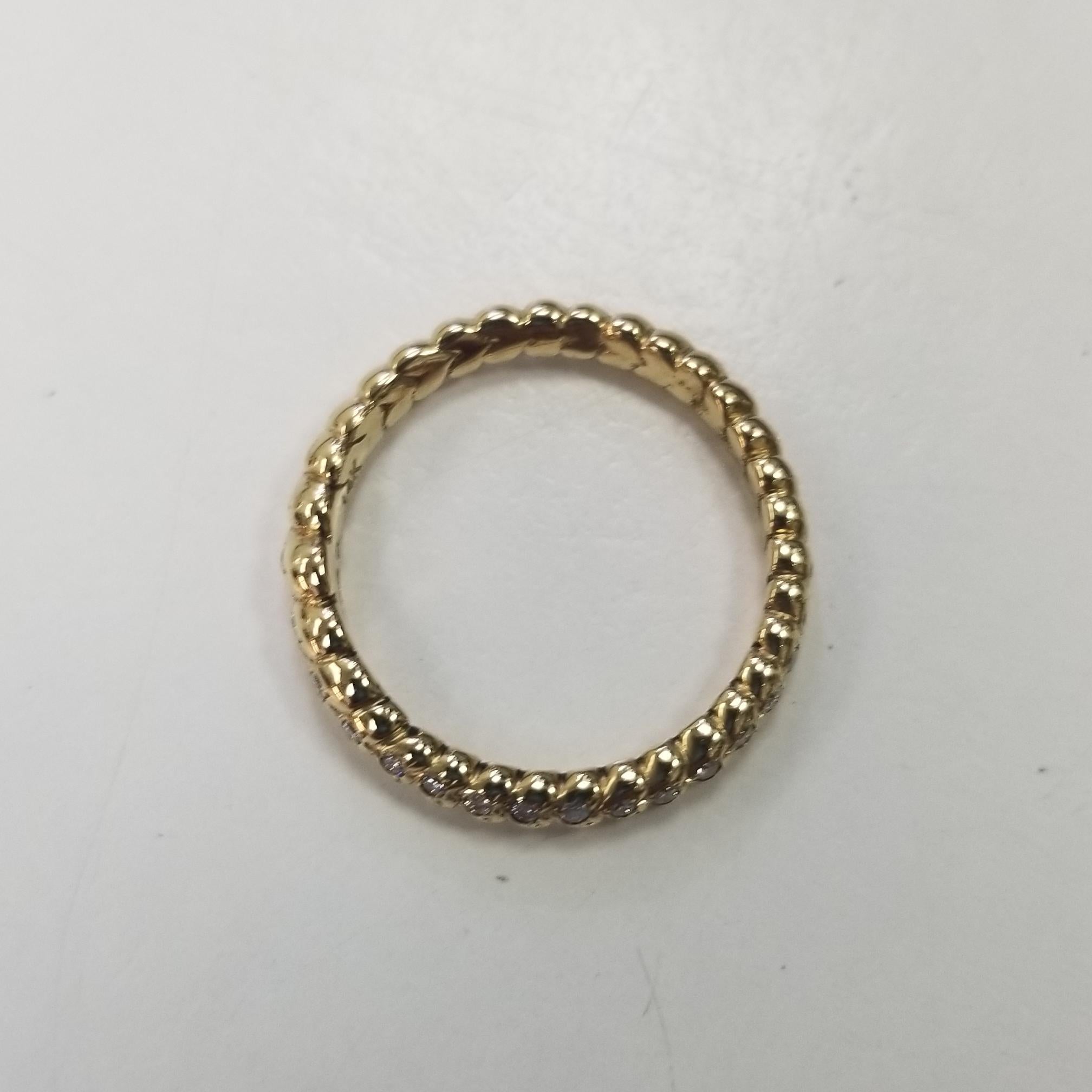 Round Cut 14k Yellow Gold Stackable Graduating 