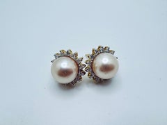 Orecchini con diamanti a stella e perle Akoya in oro giallo 14K