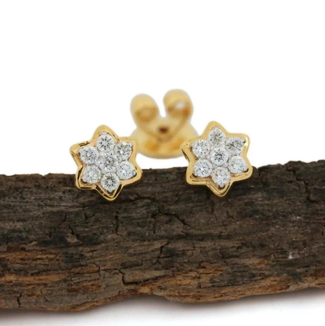 14K Yellow Gold Star Earring Stud Diamond Jewelry Mom Birthday Gift Luxury Gift.

Total Carat Weight
0.24 & Under
Base Metal
Yellow Gold
Certification
BIS 14K Hallmarked, IGI
Material
14k Yellow Gold, Natural Diamond
Number of Diamonds
14
Item